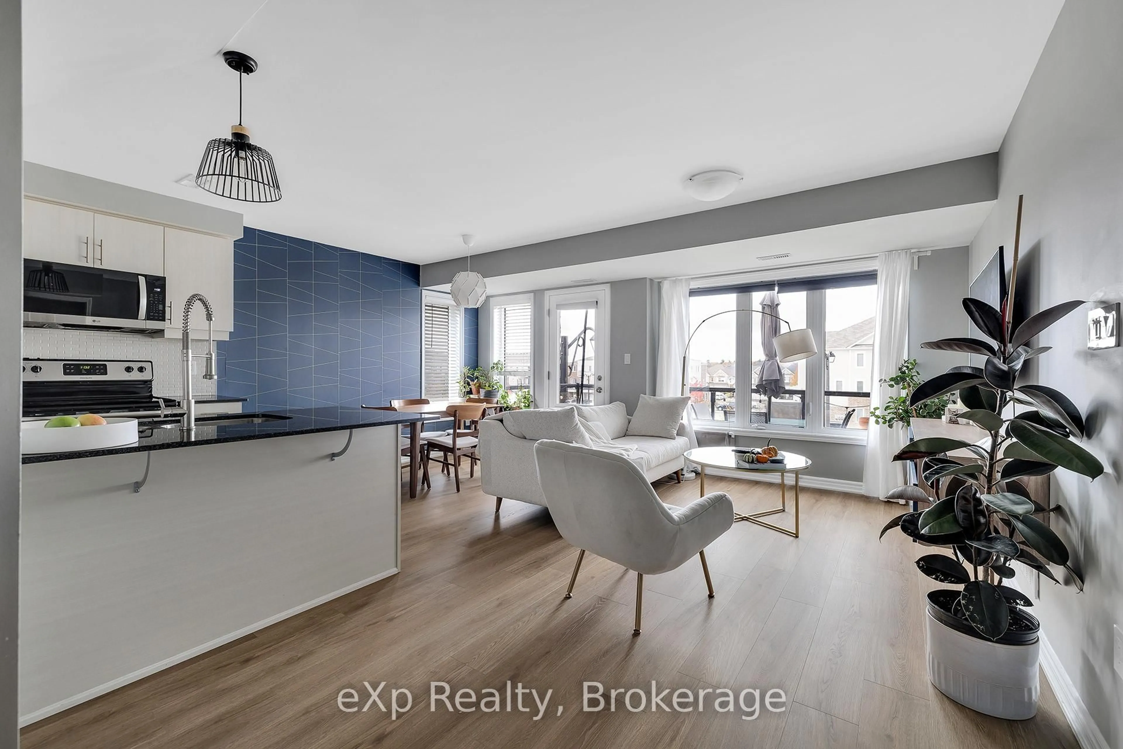 Open concept kitchen, unknown for 904 Apple Hill Lane #84, Kitchener Ontario N2R 1P6