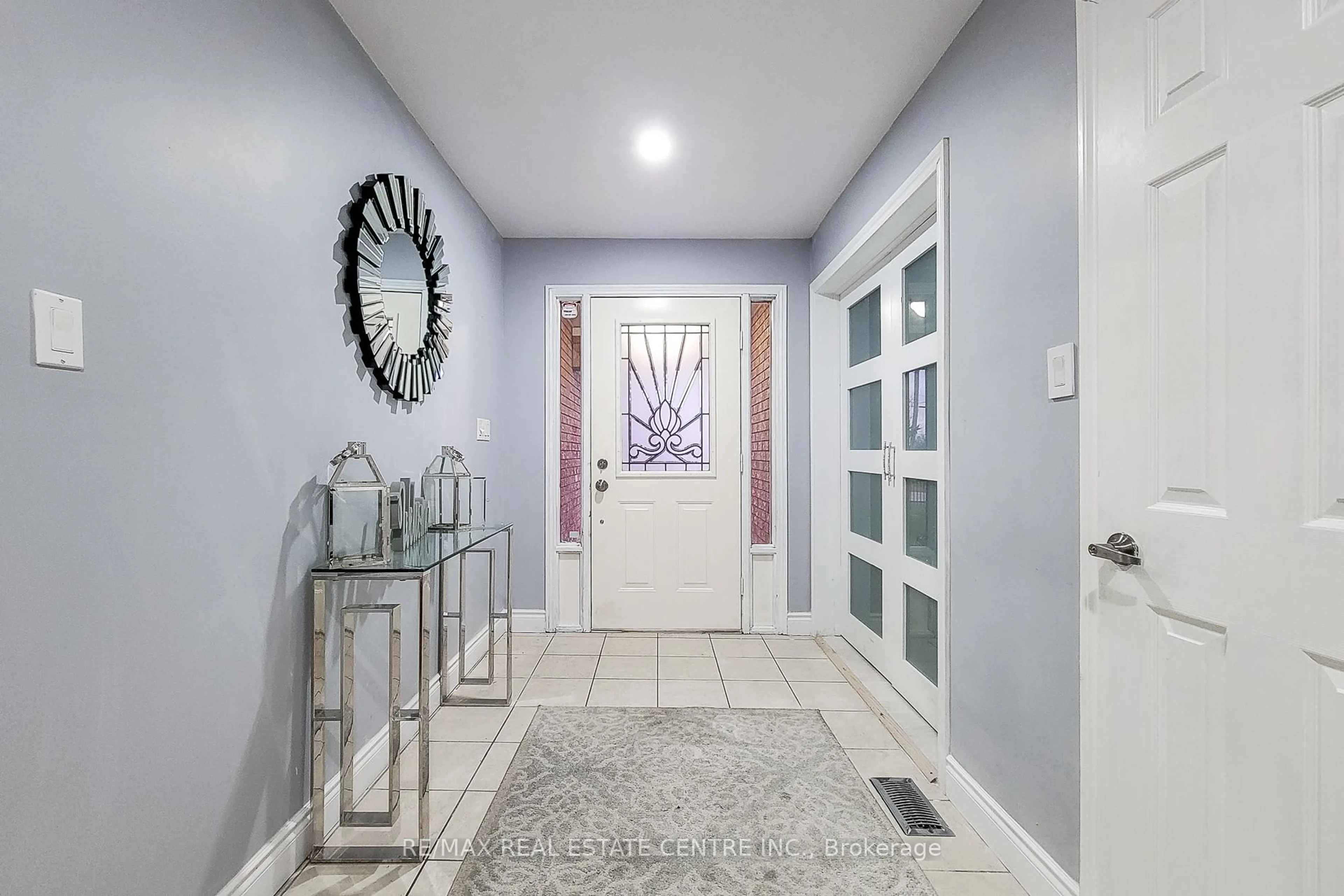 Indoor entryway for 3505 Hwy 56 Rd, Hamilton Ontario L0R 1C0