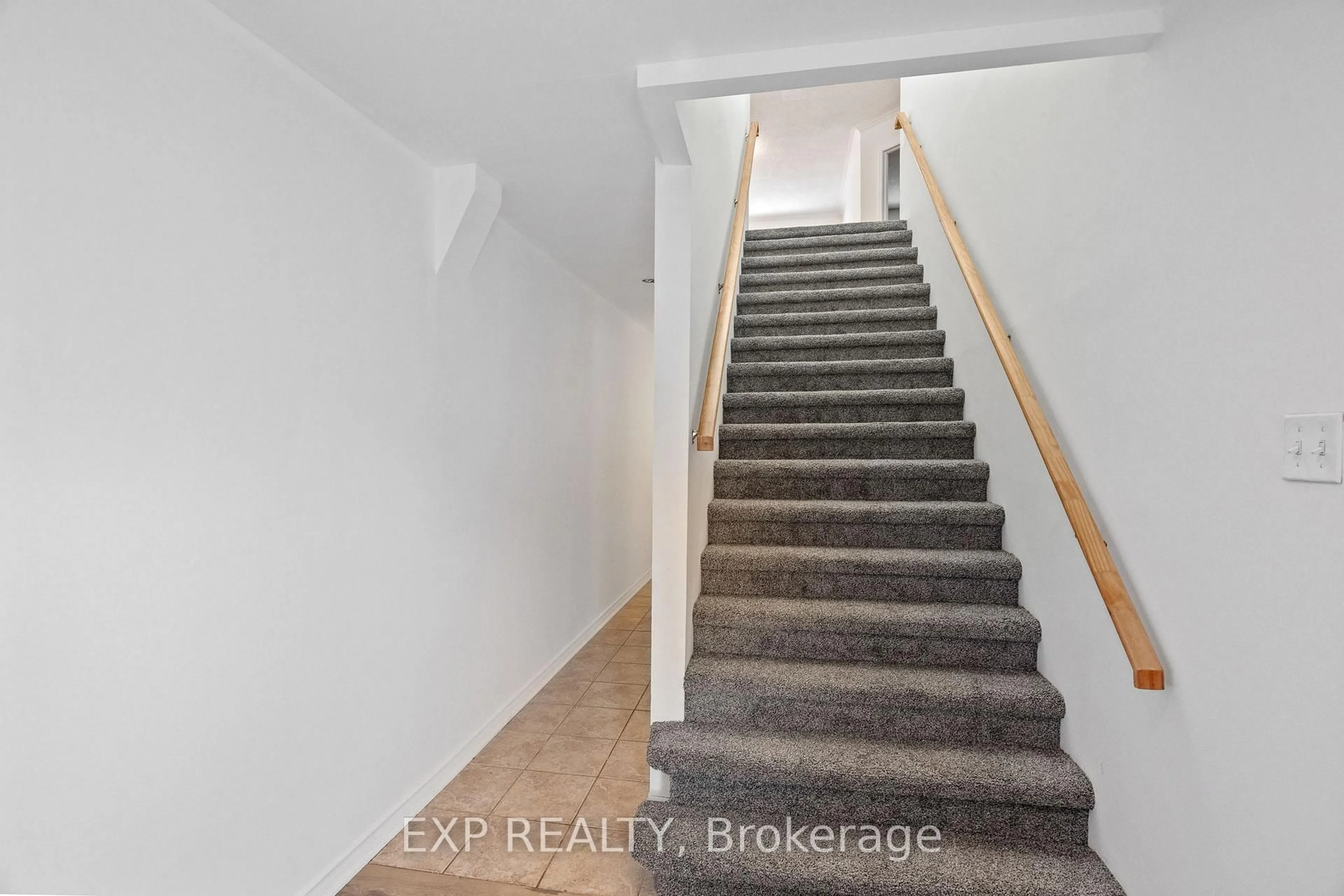 Stairs for 195 Main St, Lucan Biddulph Ontario N0M 2J0