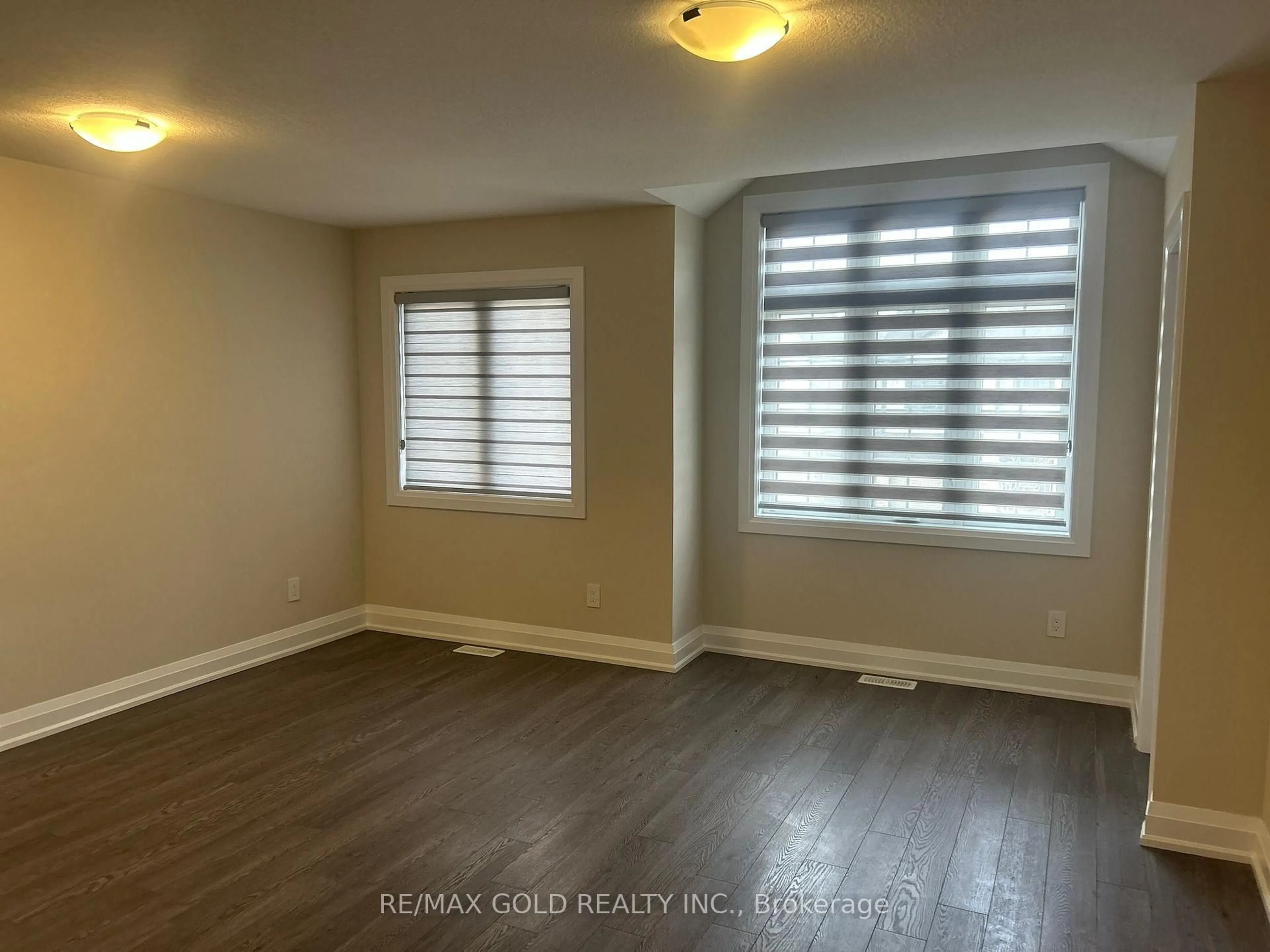 A pic of a room for 352 Sedgewood St, Kitchener Ontario N2P 0H9