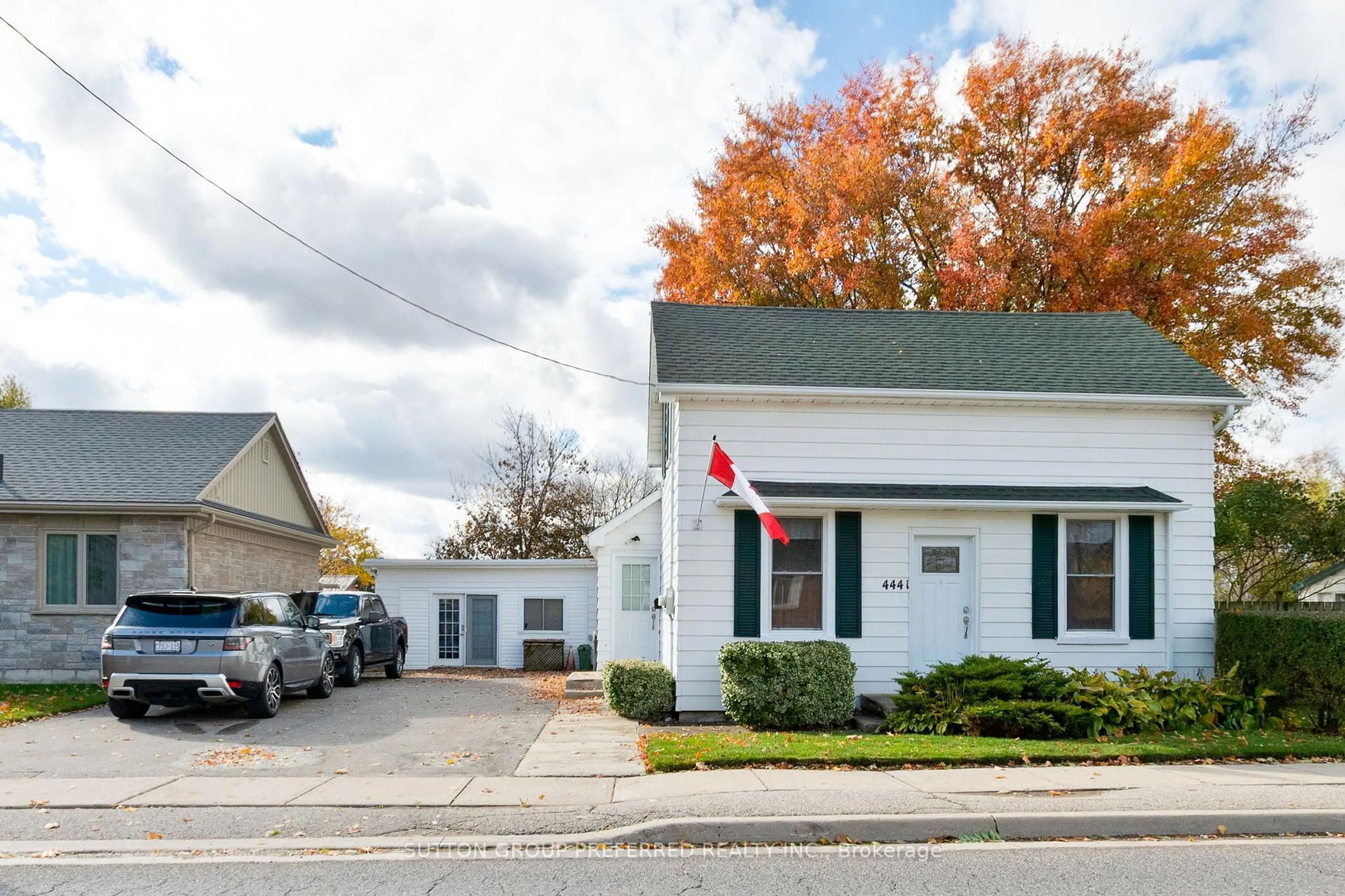 Unknown for 4441 Colonel Talbot Rd, London South Ontario N6P 1B6