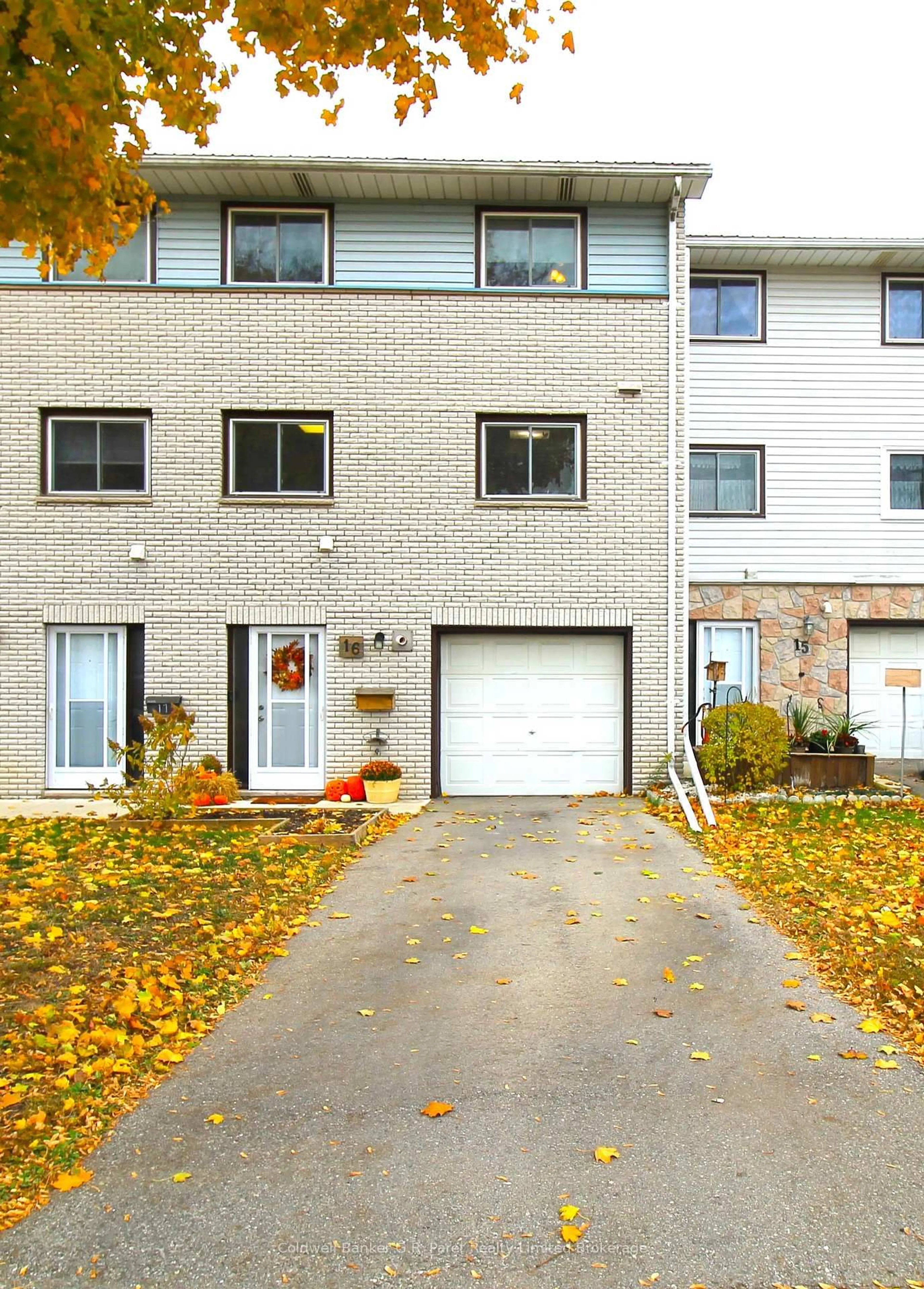 Unknown for 129 Concession St #16, Tillsonburg Ontario N4G 4N4