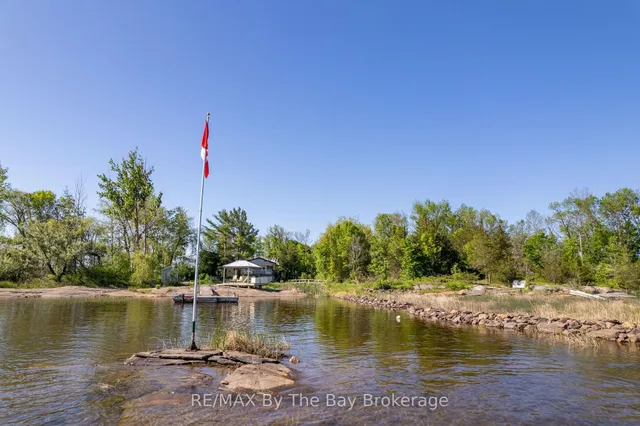 116 Island 150/ Brosseau Island, Georgian Bay 3
