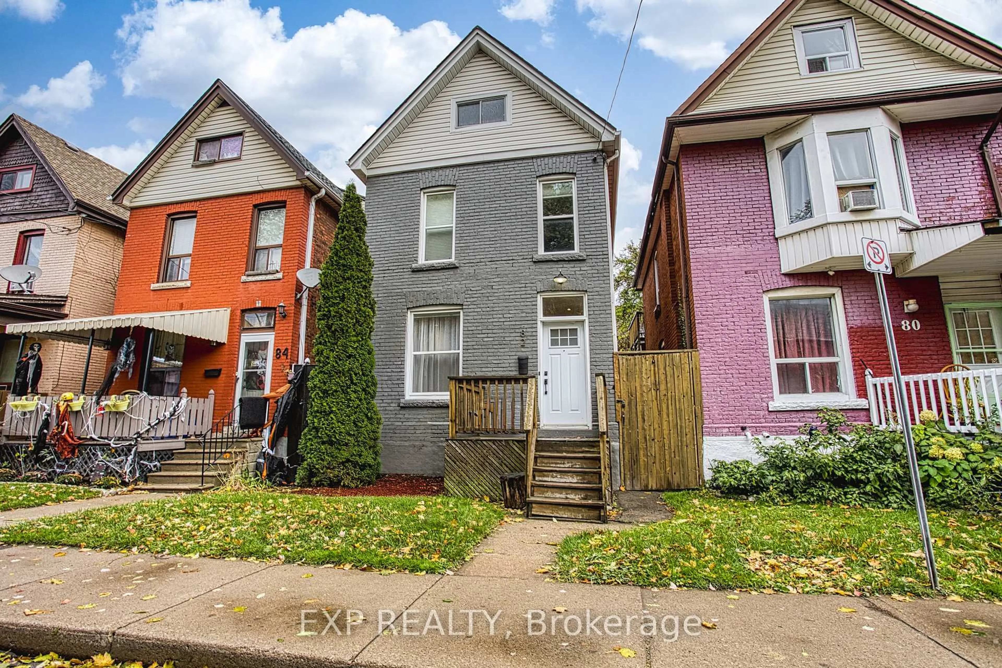 Home with brick exterior material, street for 82 Ashley St, Hamilton Ontario L8L 5T1