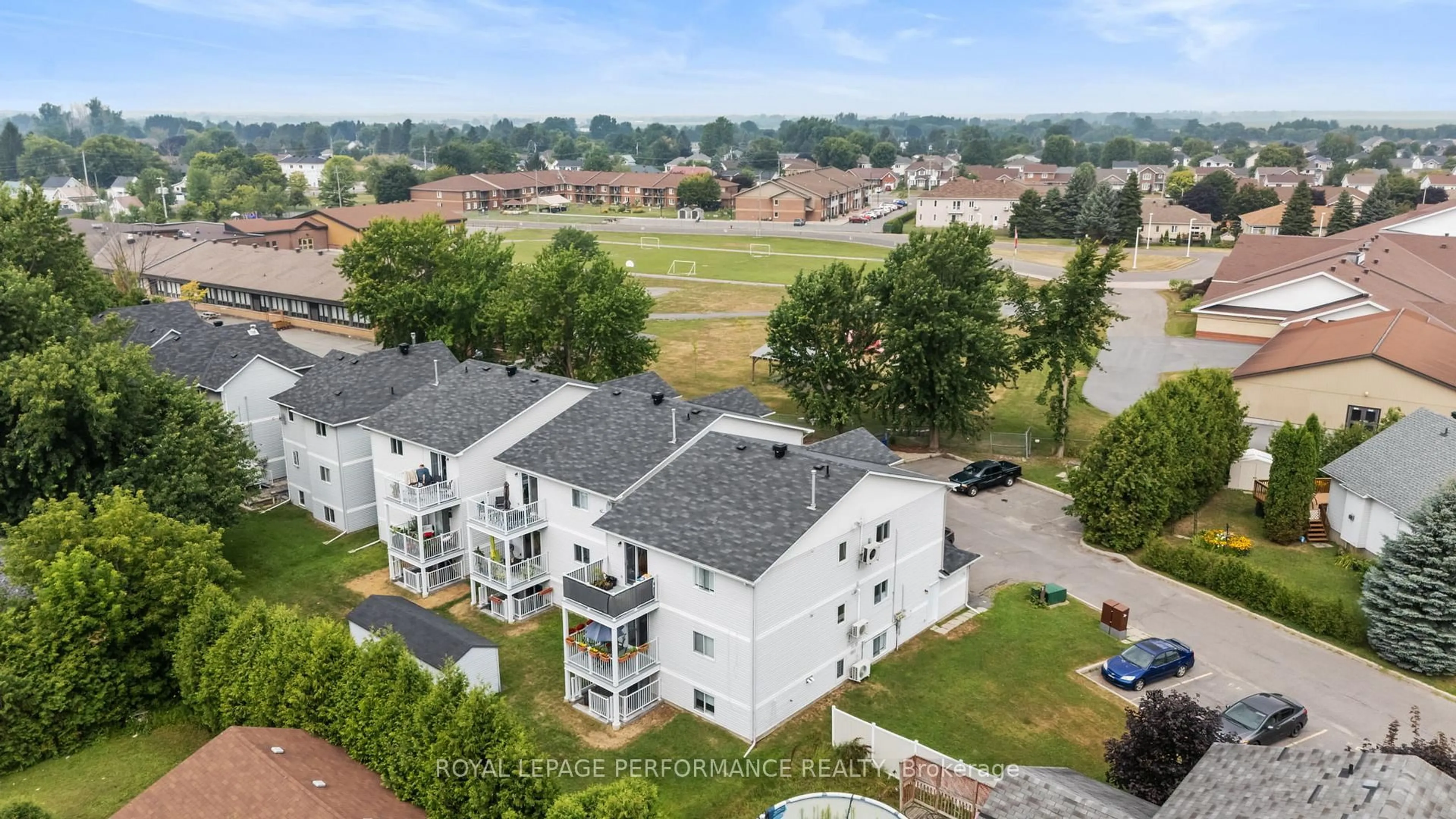 A pic from outside/outdoor area/front of a property/back of a property/a pic from drone, city buildings view from balcony for 75 LAPOINTE Blvd #1C, Russell Ontario K0A 1W0