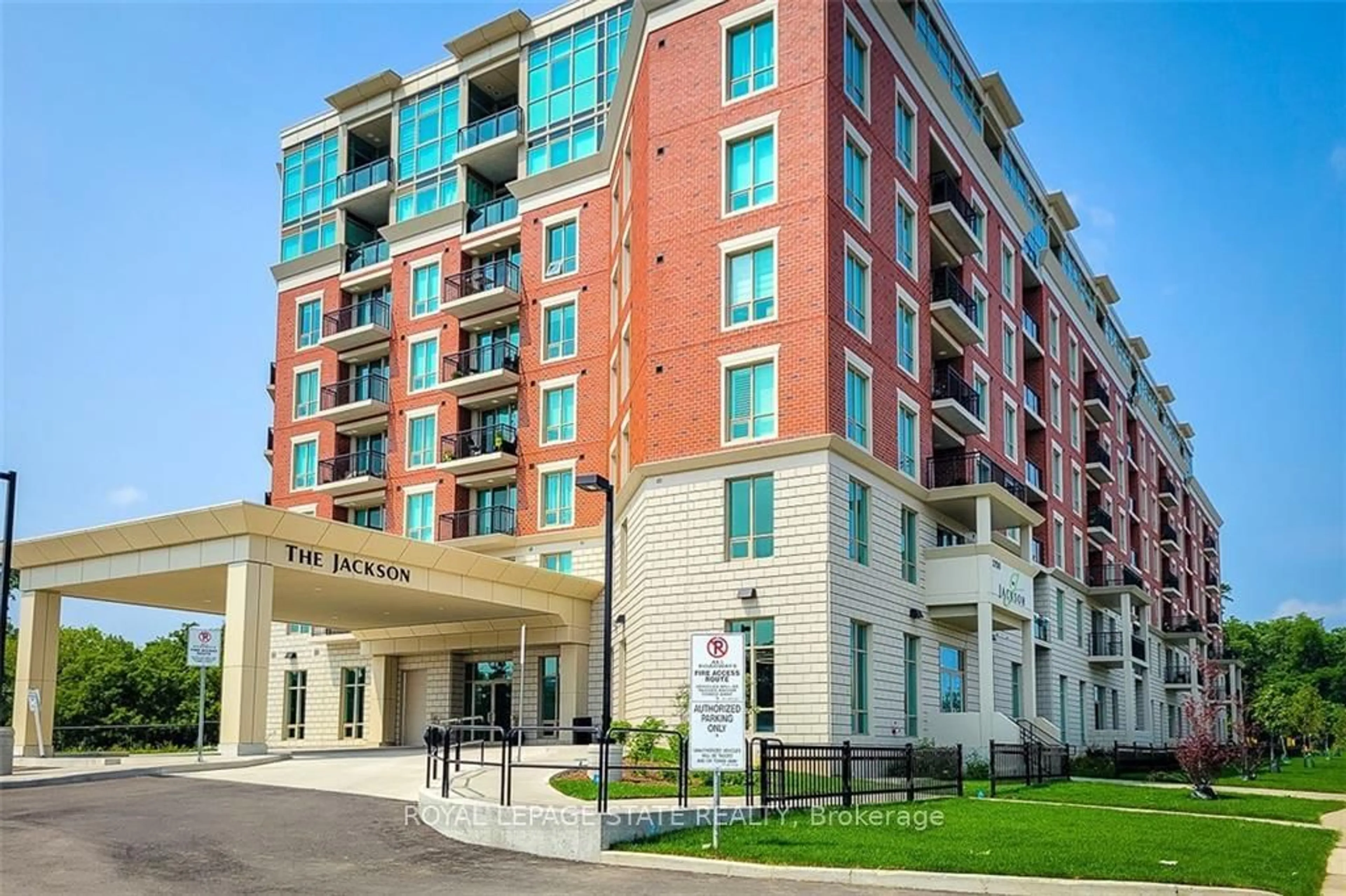 Patio, building for 2750 King St #515, Hamilton Ontario L8G 1J4