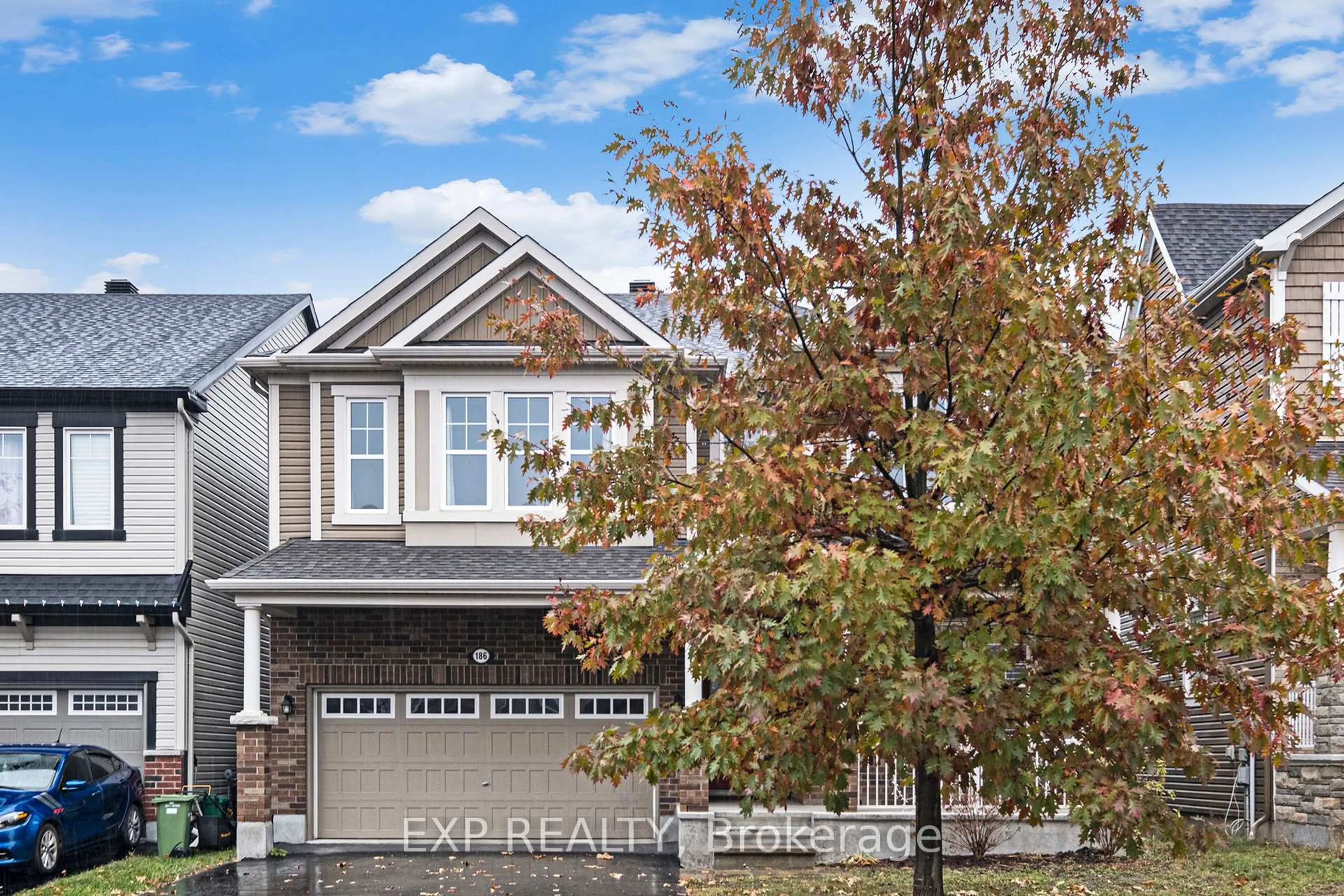 Home with brick exterior material, street for 186 Lamprey St, Ottawa Ontario K2J 6C3