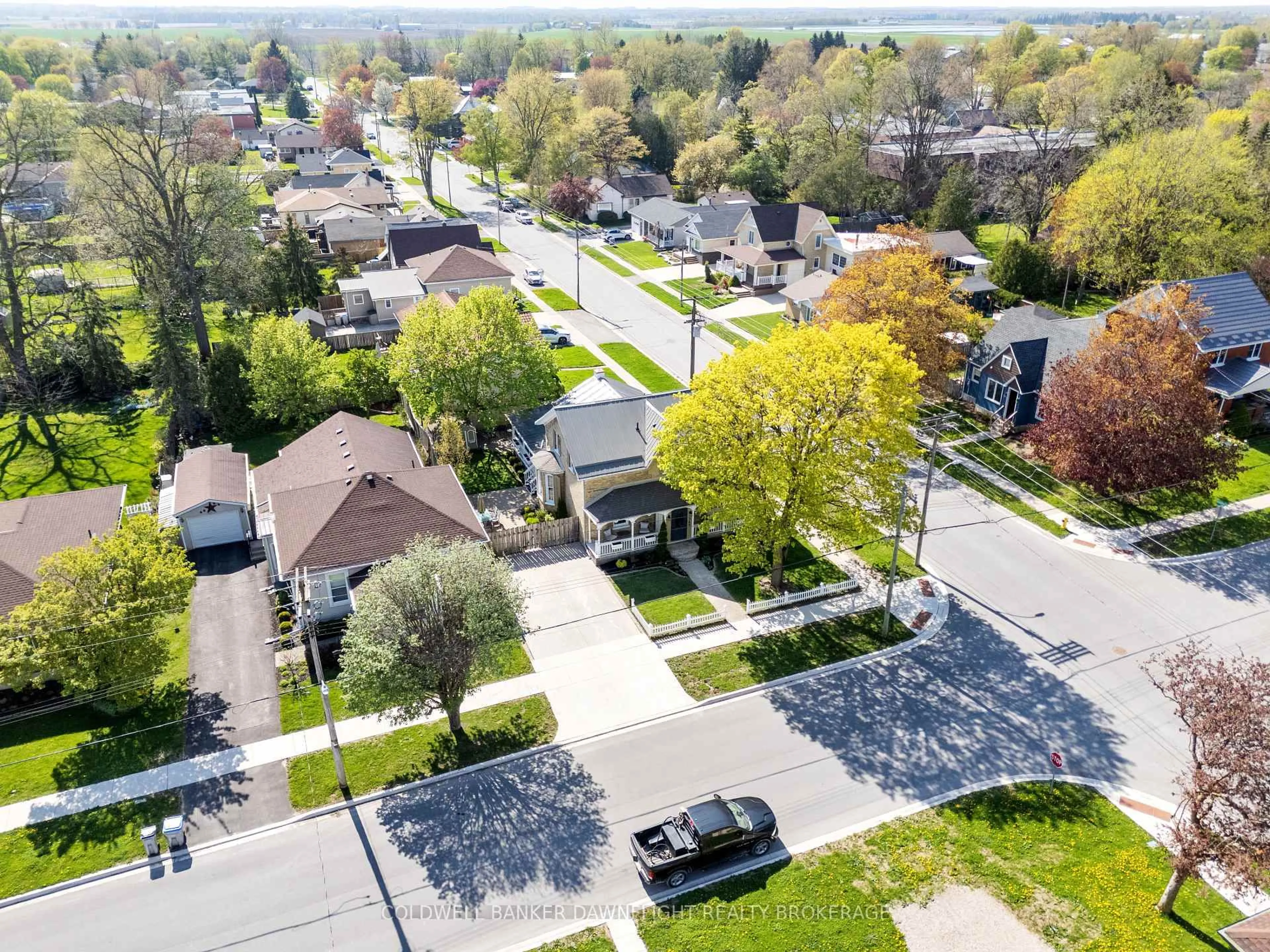 A pic from outside/outdoor area/front of a property/back of a property/a pic from drone, street for 345 William St, South Huron Ontario N0M 1S6