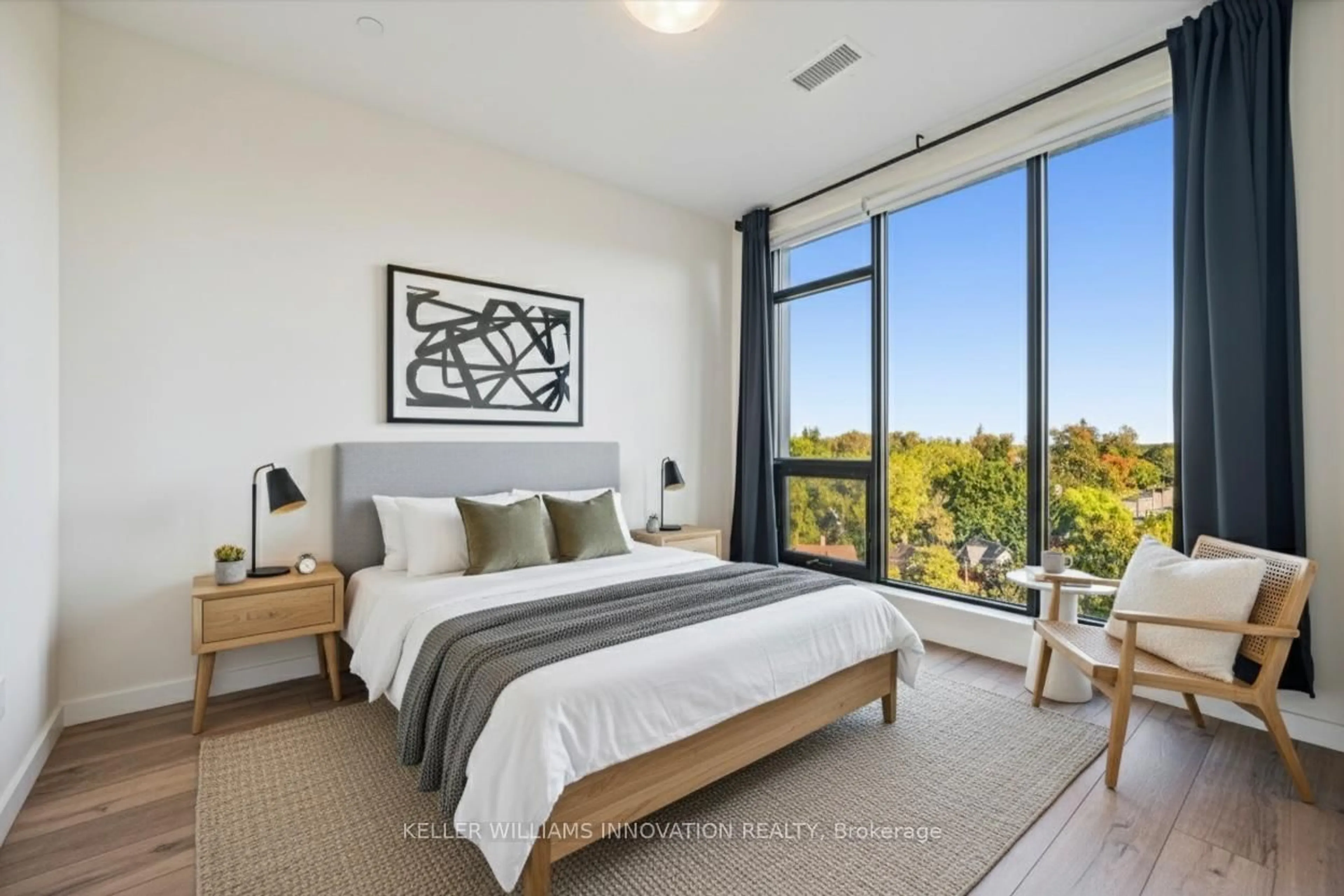 Bedroom with bed, unknown for 690 King St #622, Kitchener Ontario N2H 5L8