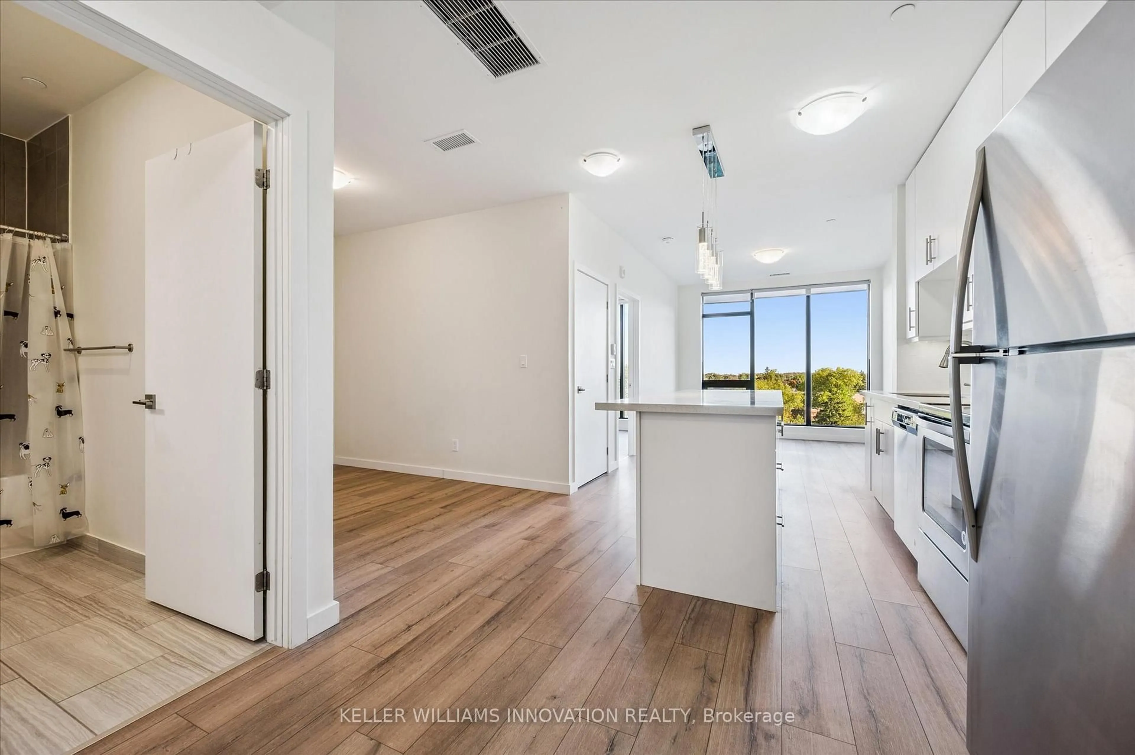 Open concept kitchen, unknown for 690 King St #622, Kitchener Ontario N2H 5L8