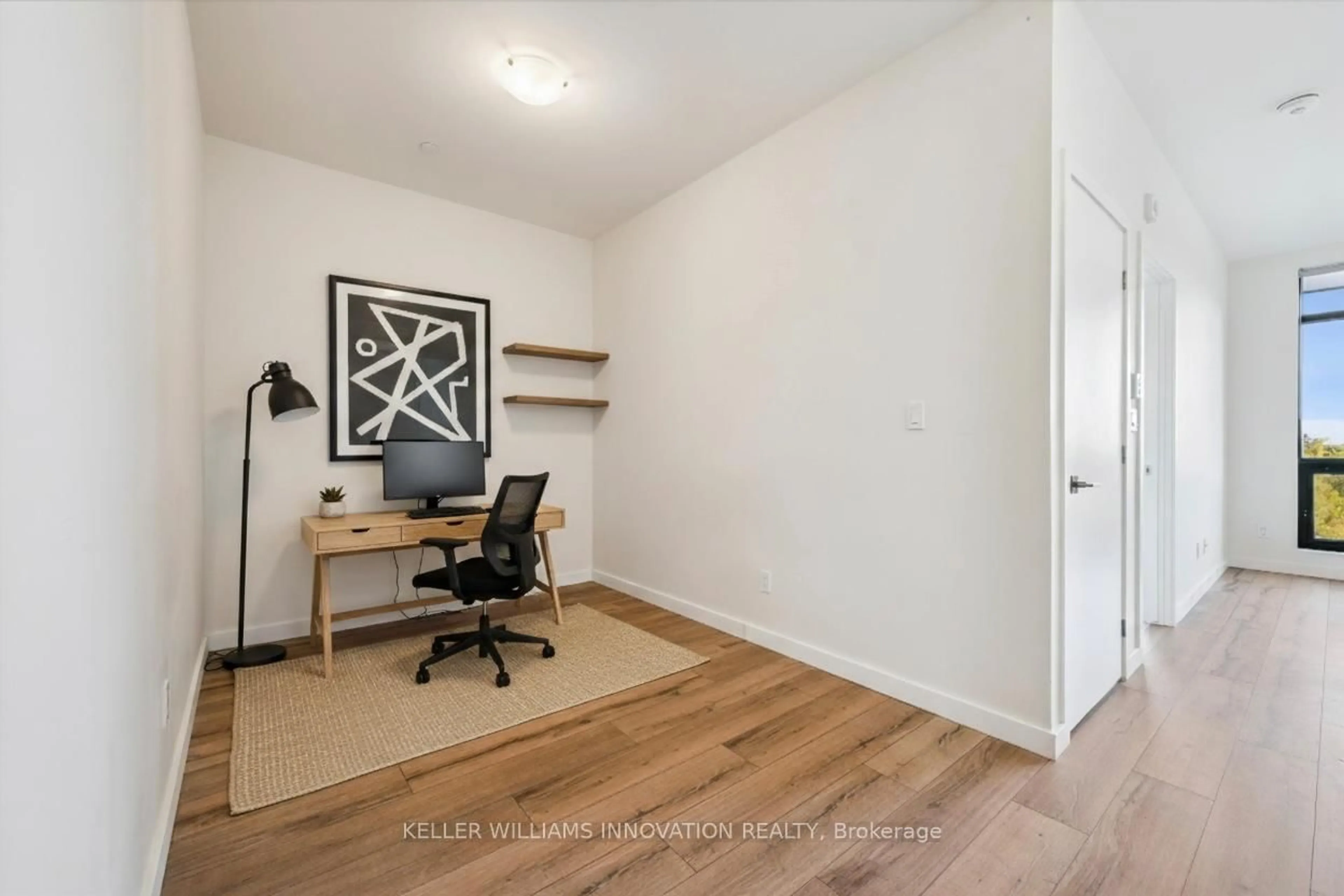 A pic of a room for 690 King St #622, Kitchener Ontario N2H 5L8