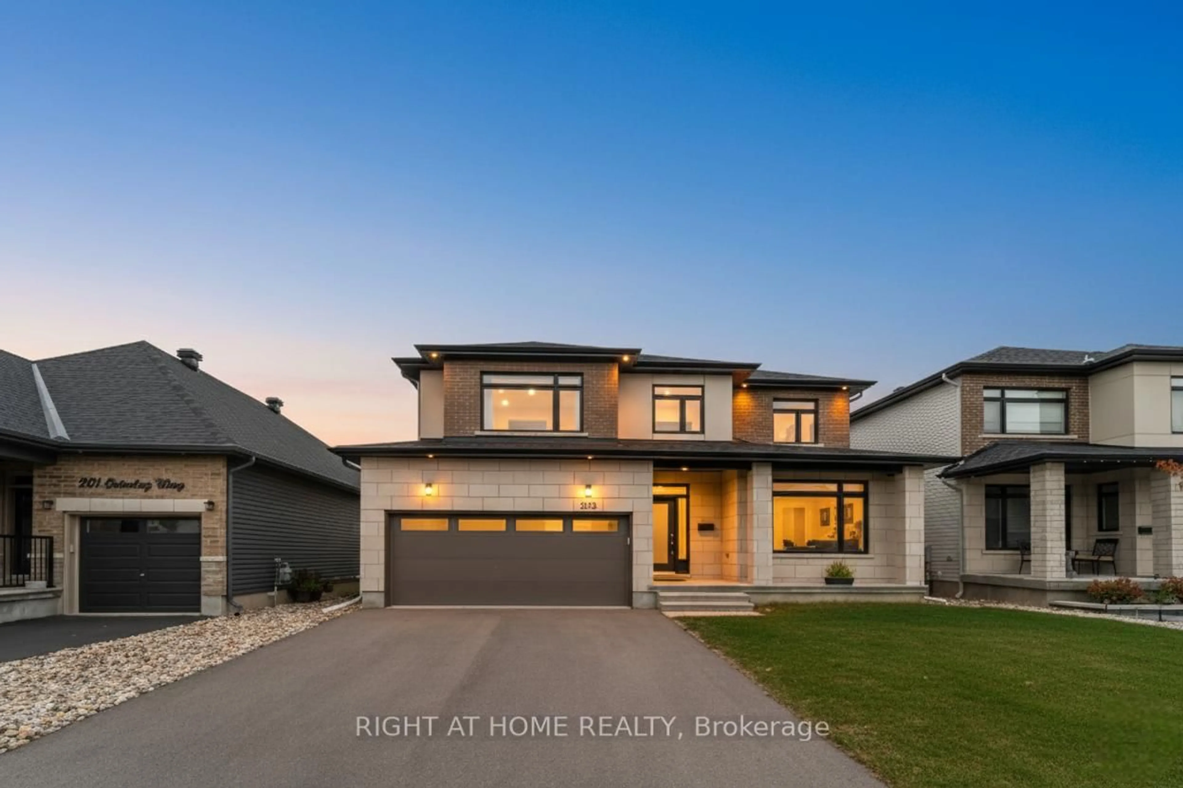 Unknown for 203 Osterley Way, Ottawa Ontario K2S 2N6