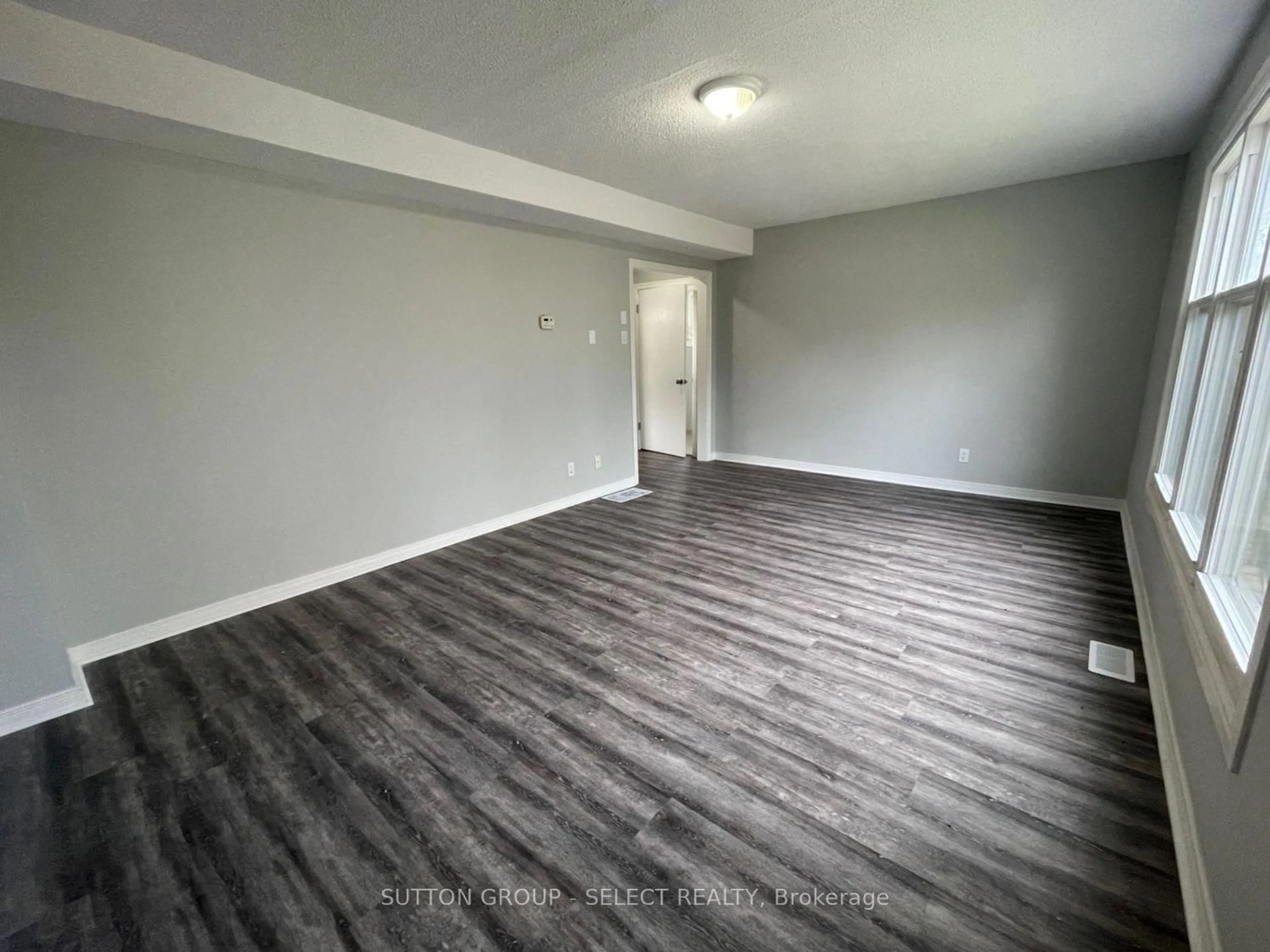 A pic of a room for 14 St Charles St, Huron East Ontario N0M 1L0