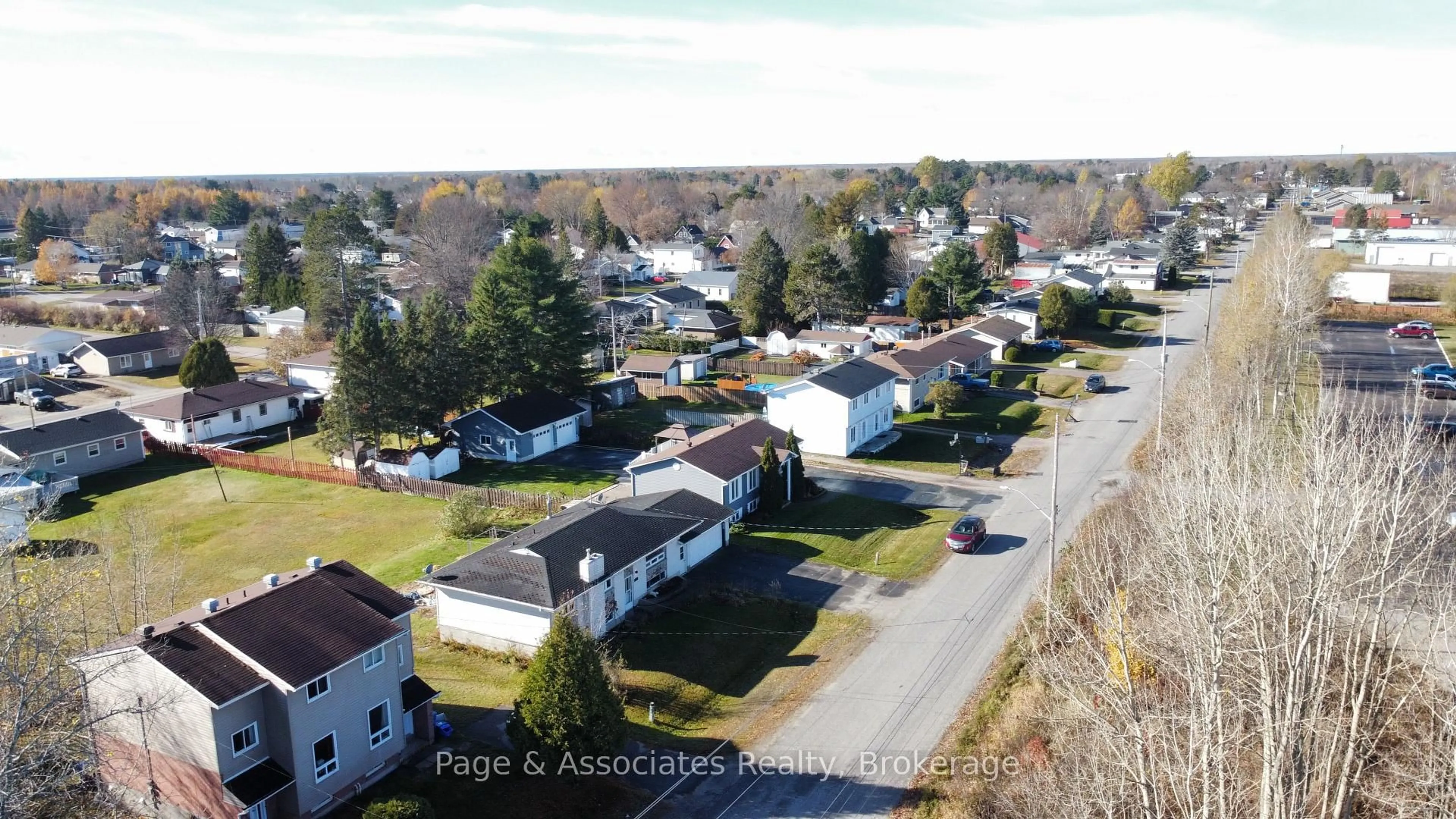 A pic from outside/outdoor area/front of a property/back of a property/a pic from drone, street for 220 Railway St, West Nipissing Ontario P2B 3B2