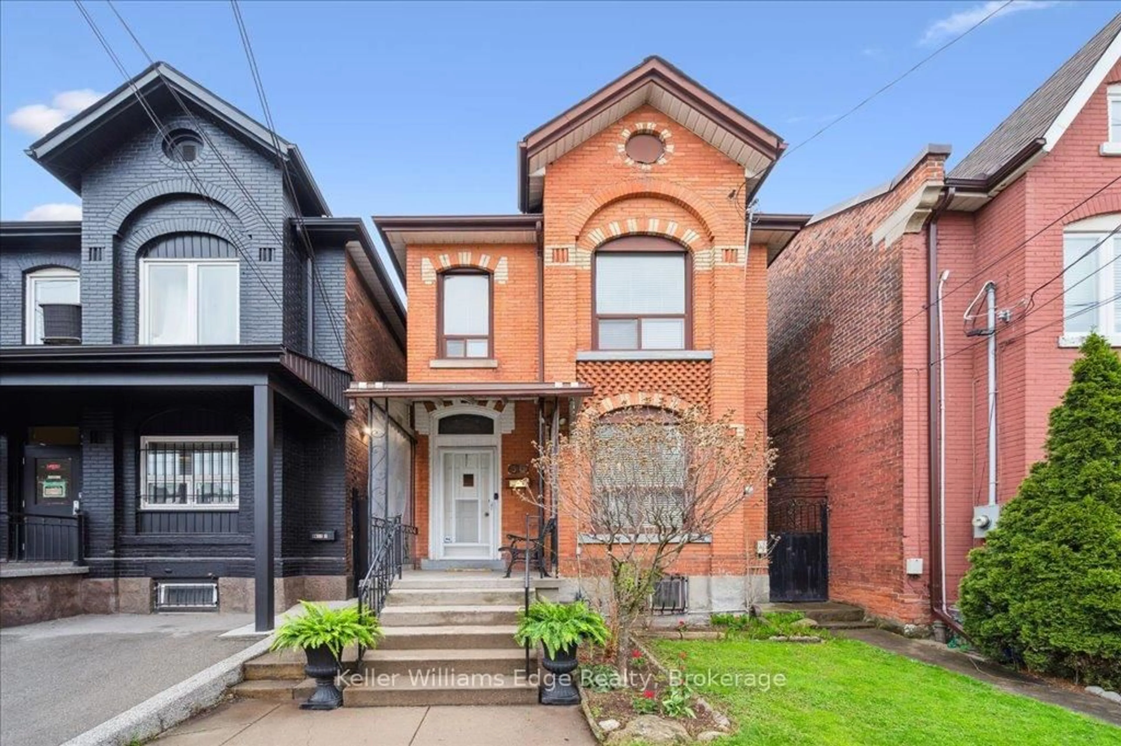 Home with brick exterior material, street for 310 Catharine St, Hamilton Ontario L8L 4S9