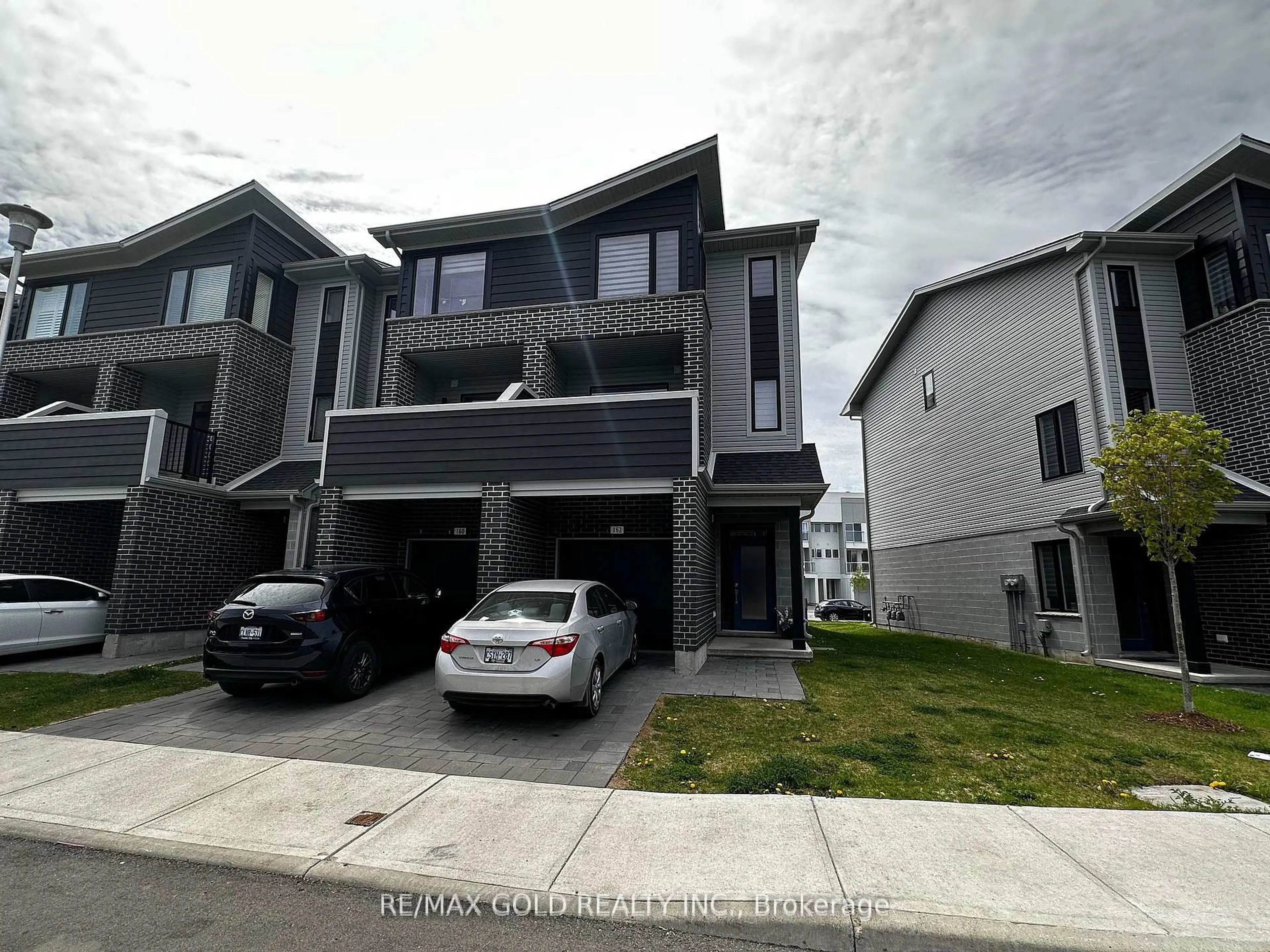 A pic from outside/outdoor area/front of a property/back of a property/a pic from drone, street for 177 Edgevalley Rd #160, London East Ontario N5V 0C5