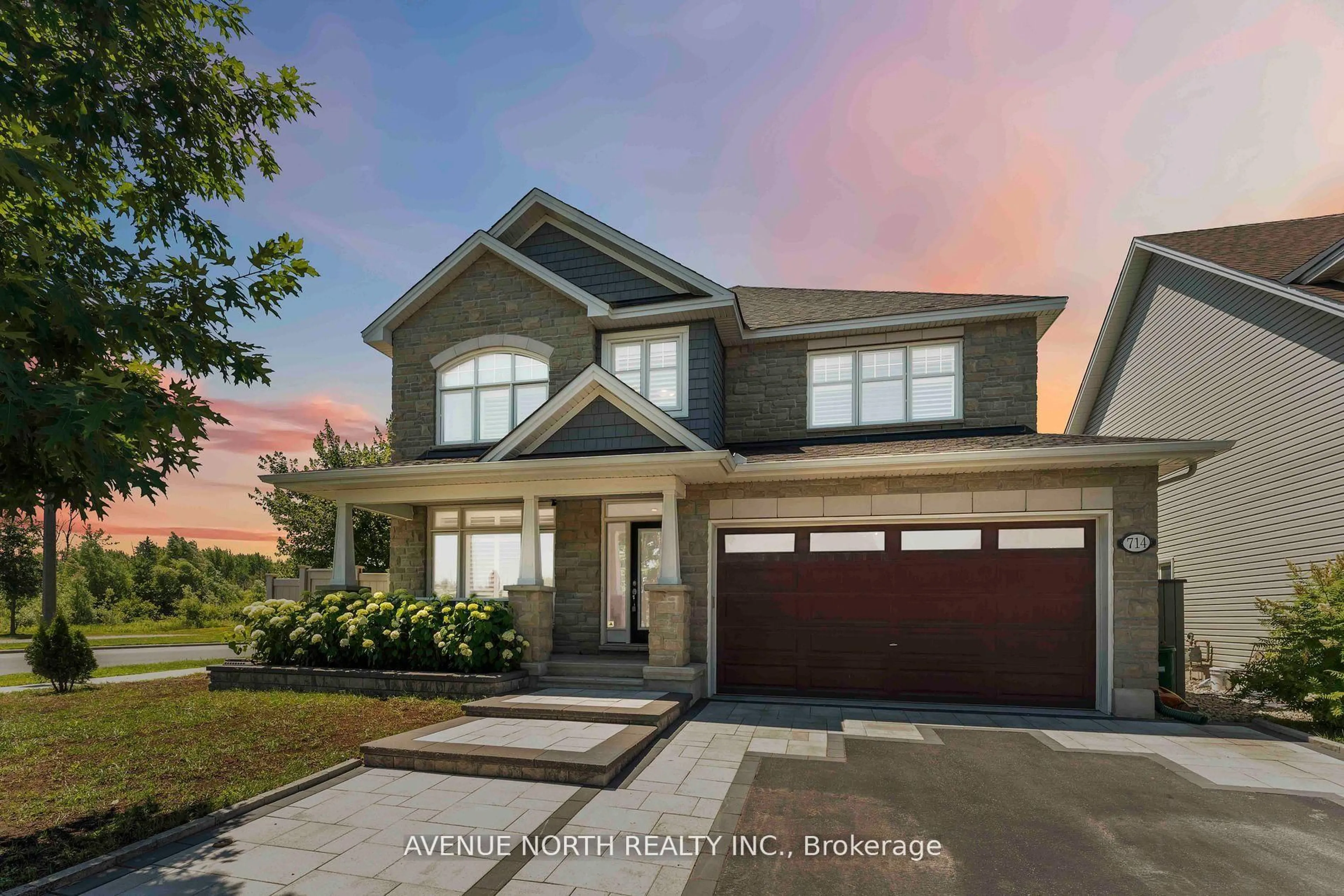 Home with vinyl exterior material, street for 714 BUNCHBERRY Way, Ottawa Ontario K1T 0J8