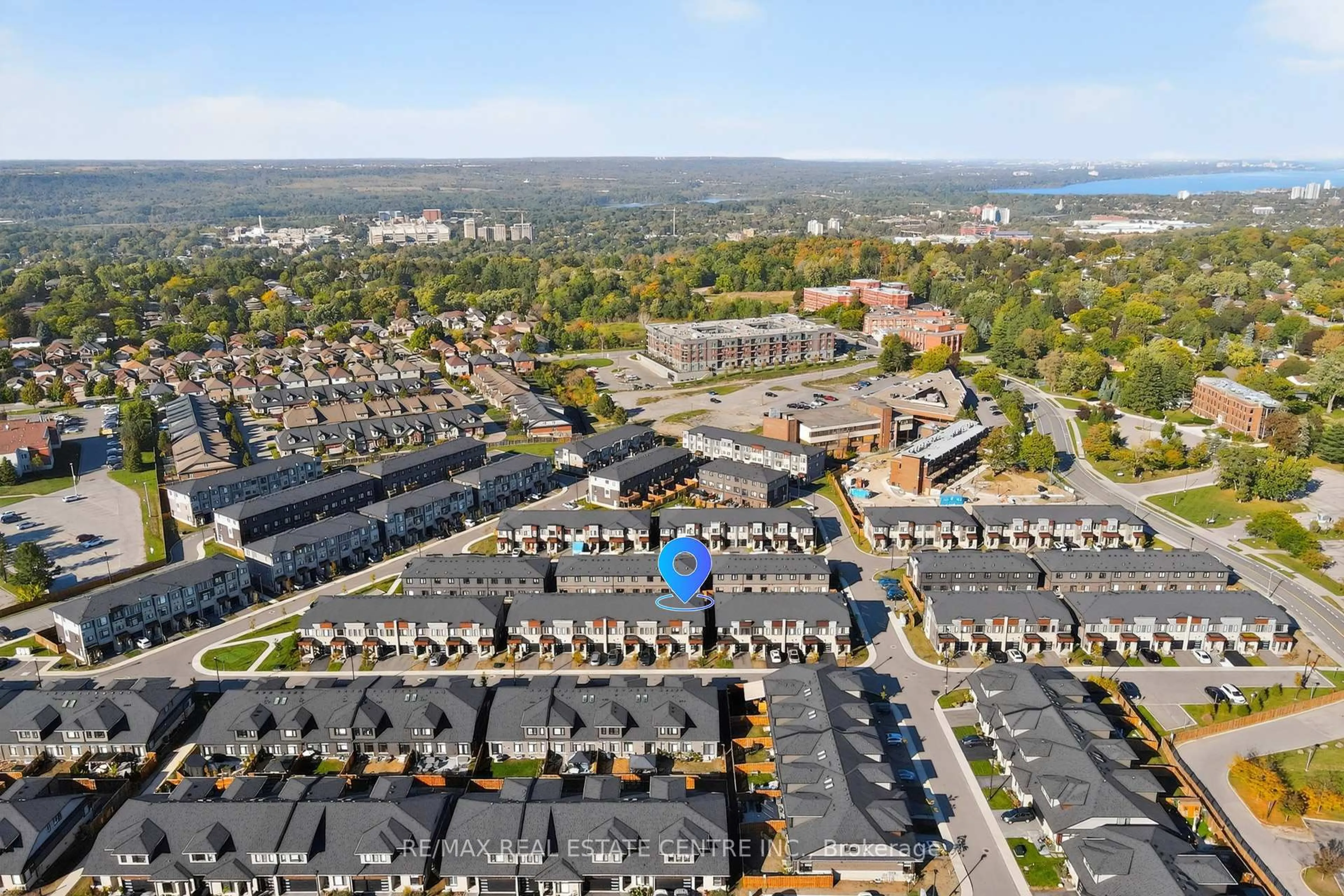 A pic from outside/outdoor area/front of a property/back of a property/a pic from drone, unknown for 47 BENSLEY Lane, Hamilton Ontario L9C 0E7