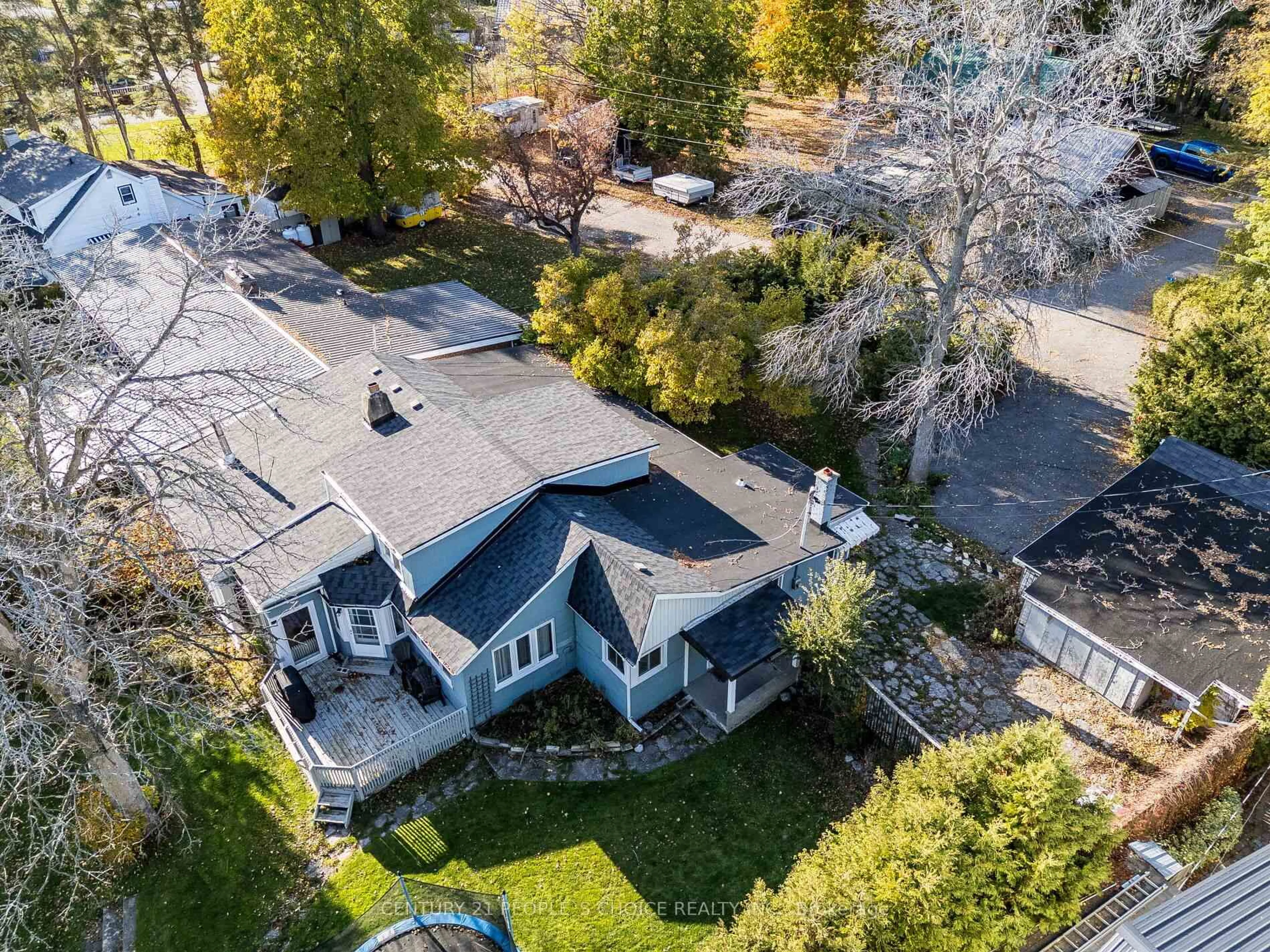 A pic from outside/outdoor area/front of a property/back of a property/a pic from drone, street for 22625 LOYALIST PKy Pkwy #7, Trenton Ontario K8V 5P7