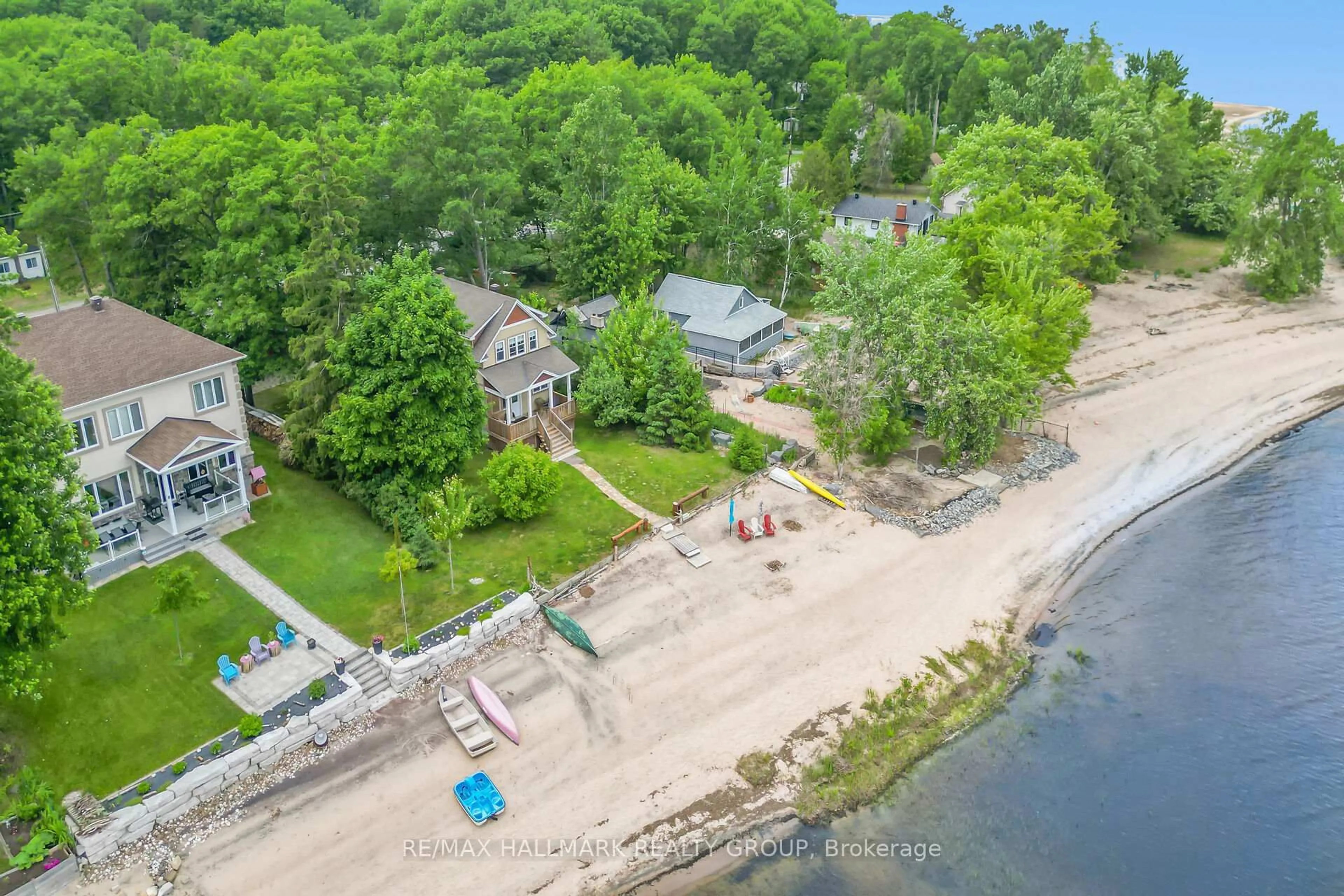 A pic from outside/outdoor area/front of a property/back of a property/a pic from drone, water/lake/river/ocean view for 500 Bayview Dr, Ottawa Ontario K0A 3M0