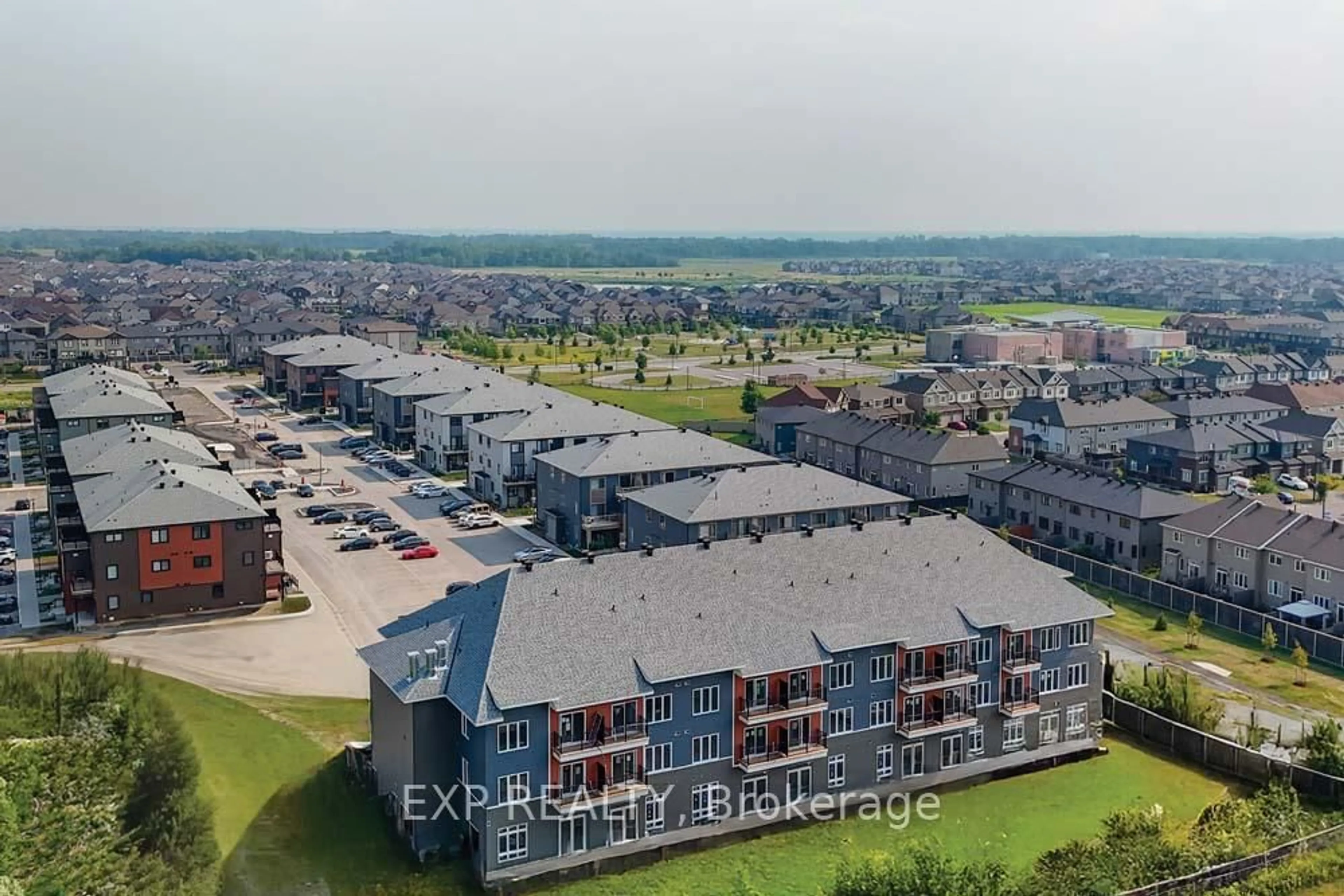 A pic from outside/outdoor area/front of a property/back of a property/a pic from drone, unknown for 2370 Tenth Line Rd #3205, Ottawa Ontario K4A 0M7