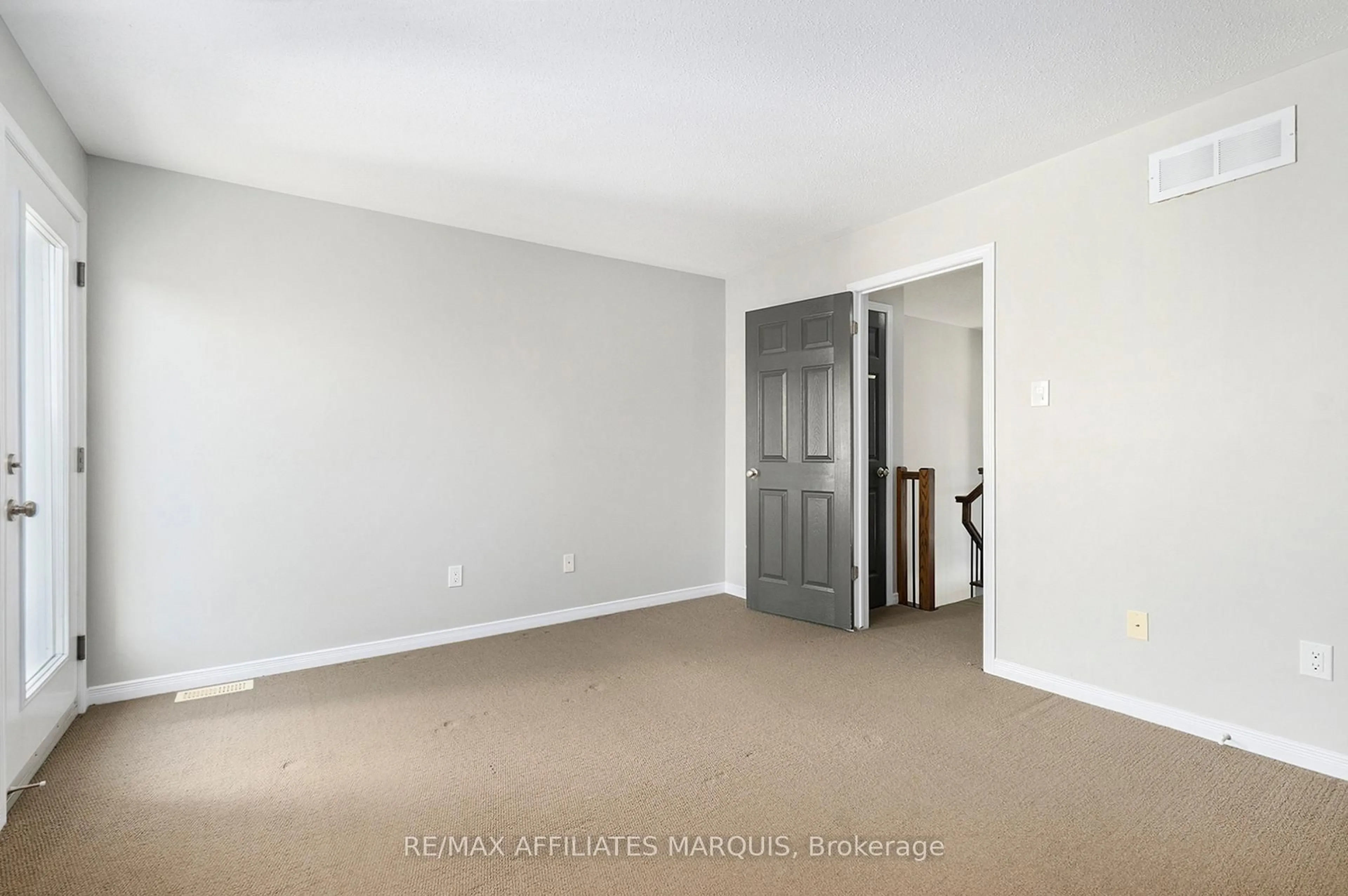 A pic of a room for 276 Fir Lane, North Grenville Ontario K0G 1J0