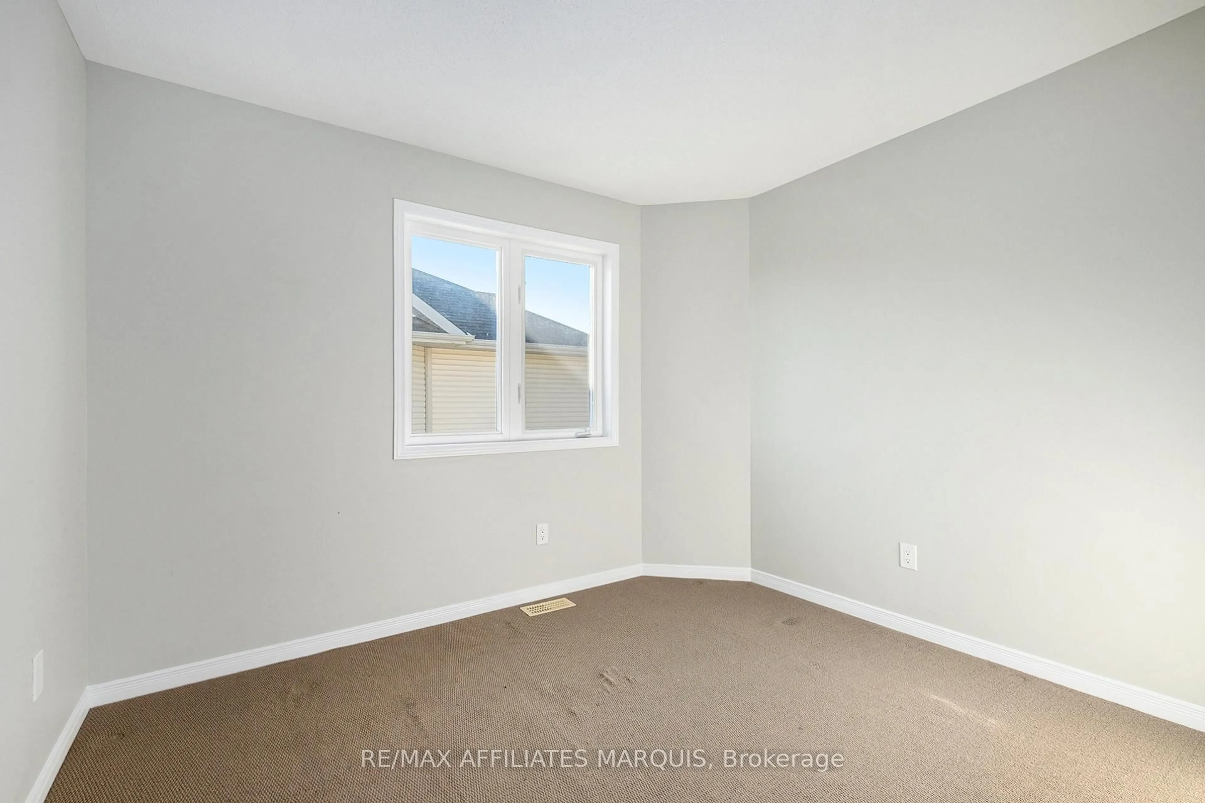 A pic of a room for 276 Fir Lane, North Grenville Ontario K0G 1J0