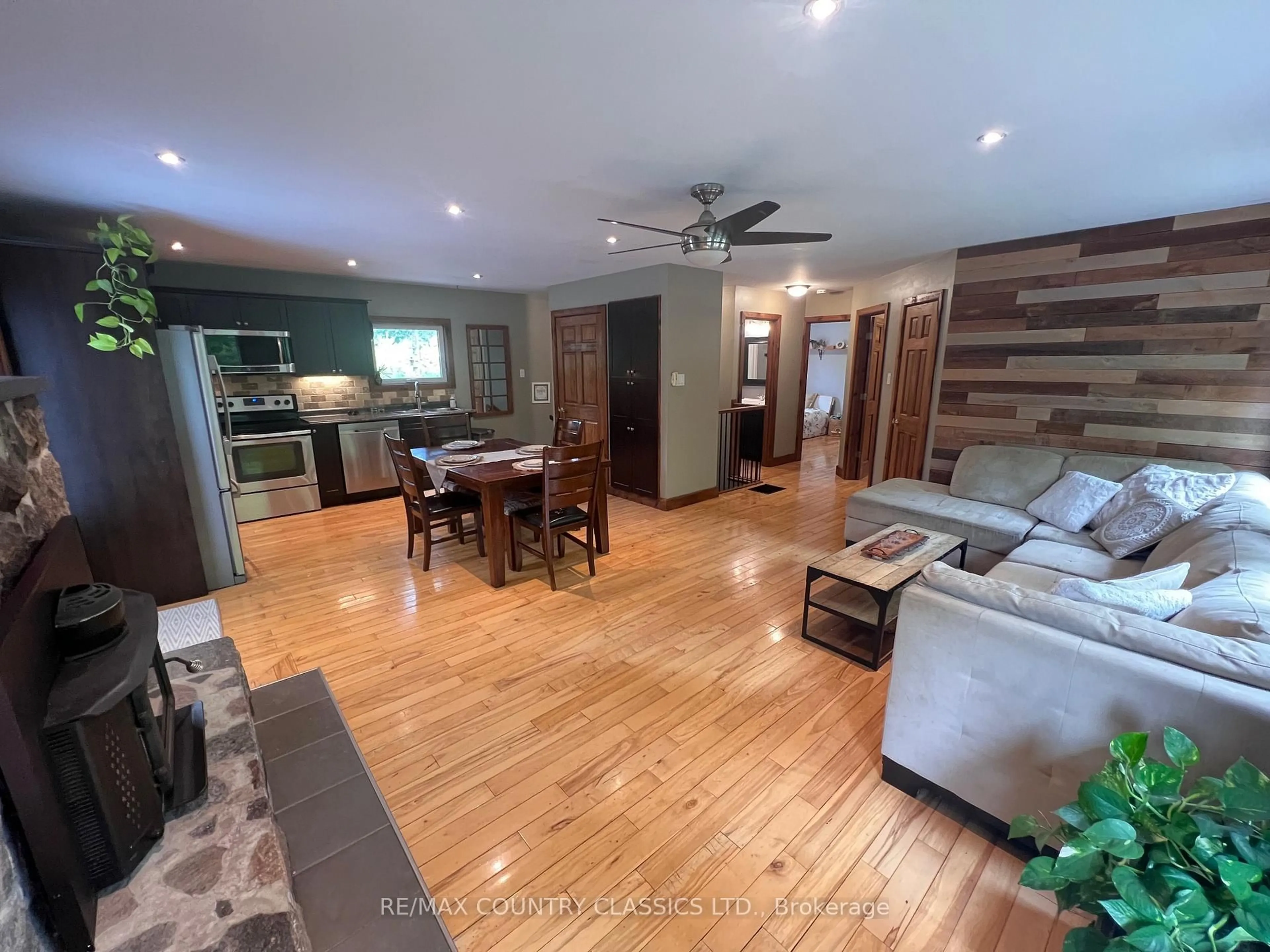 Open concept kitchen, wood/laminate floor for 86 Scriven Rd, Otonabee-South Monaghan Ontario K0L 1B0