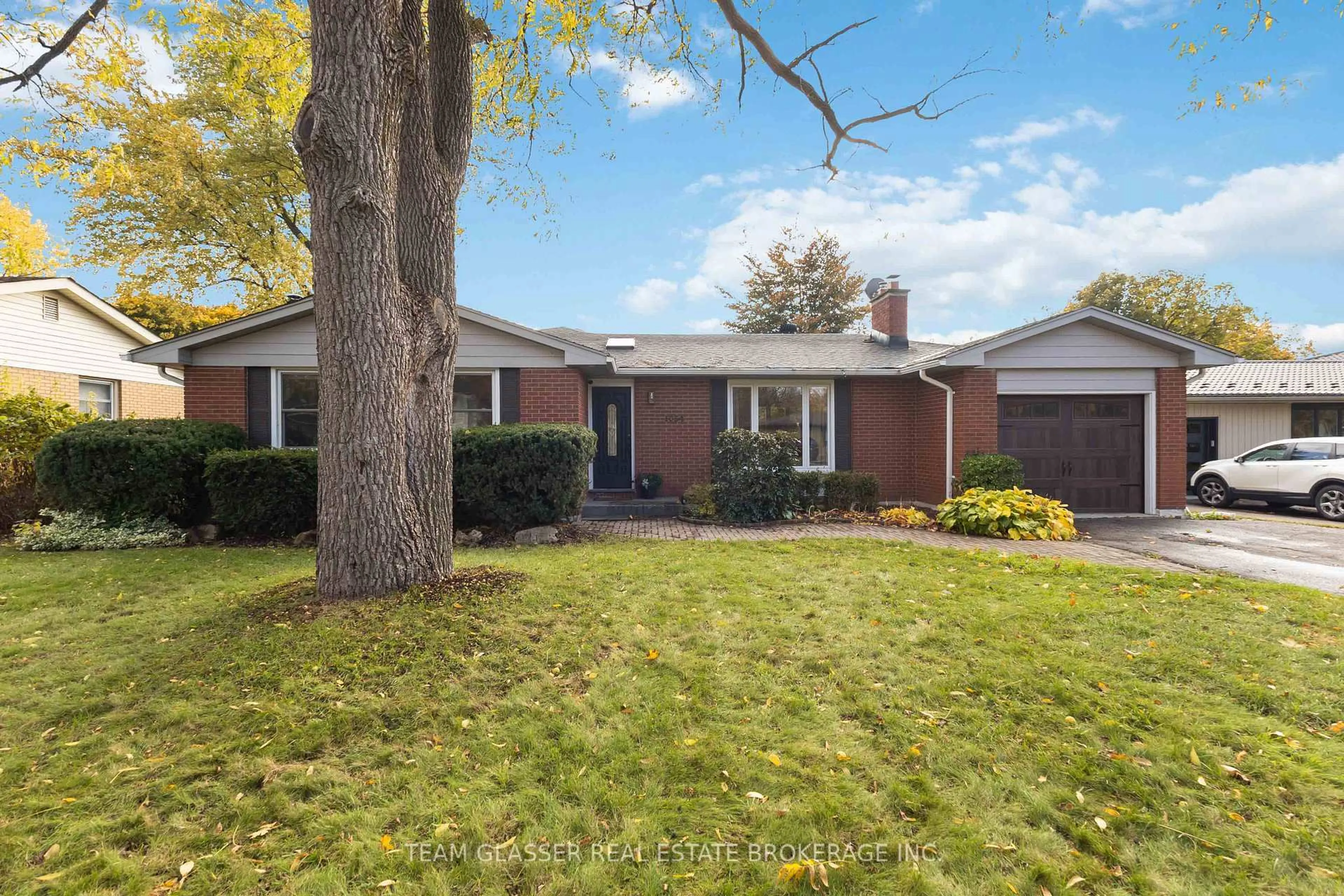 Home with brick exterior material, street for 1054 Wembley Rd, London North Ontario N6H 3X6