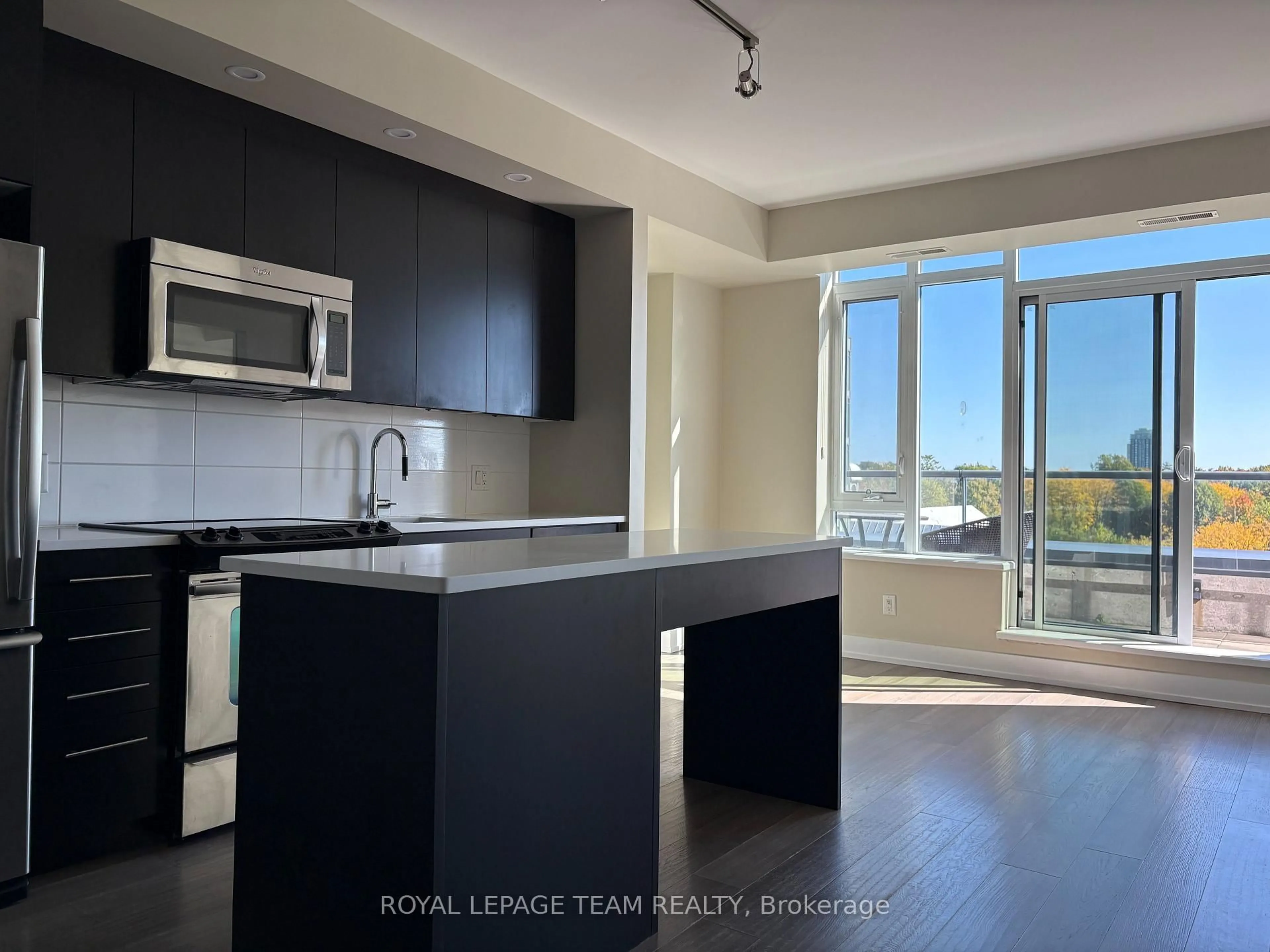 Unknown for 360 Patricia Ave #717, Ottawa Ontario K1Z 0A8