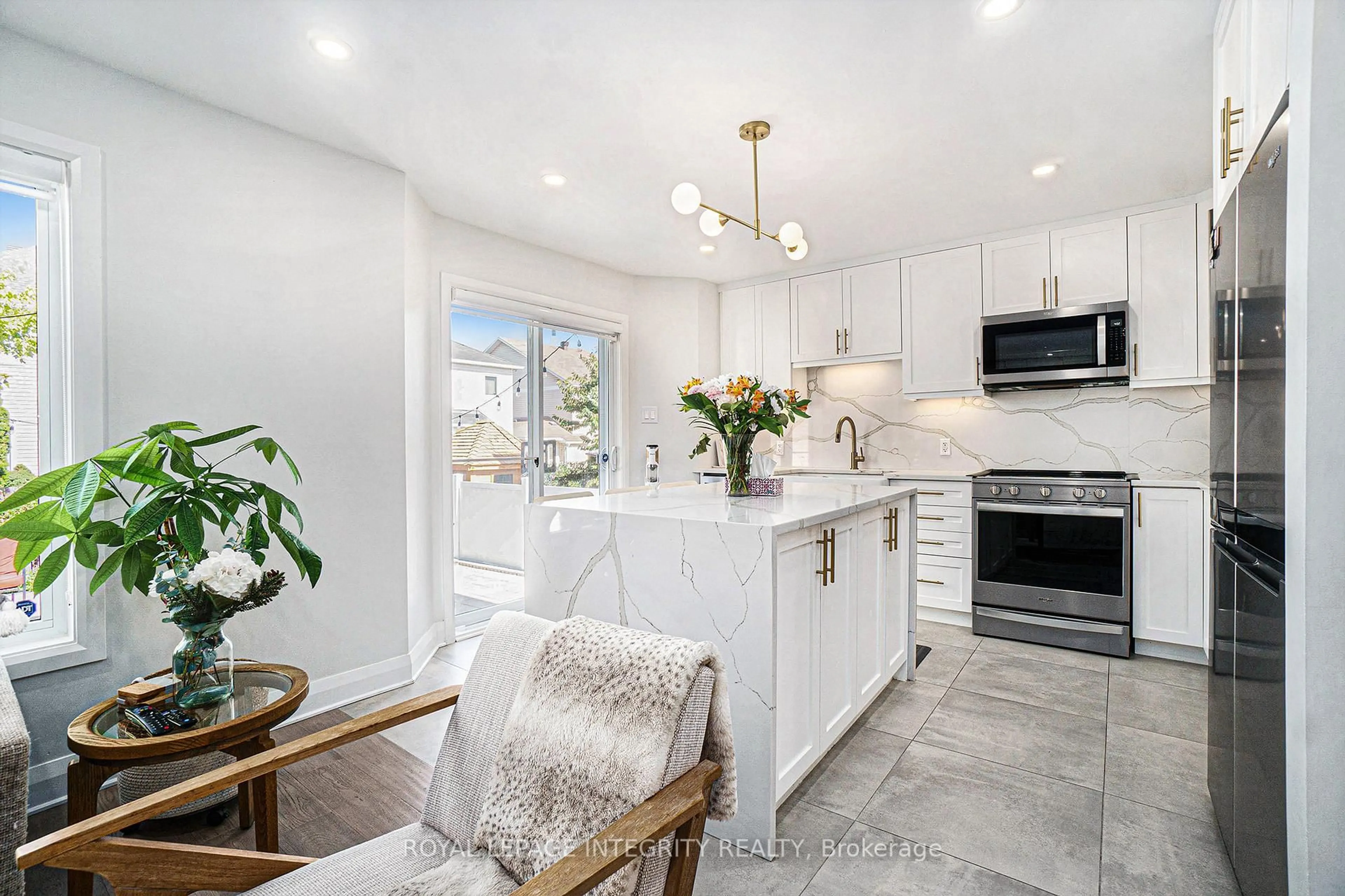 Open concept kitchen, ceramic/tile floor for 25 Berry Glen St, Ottawa Ontario K2G 7A5