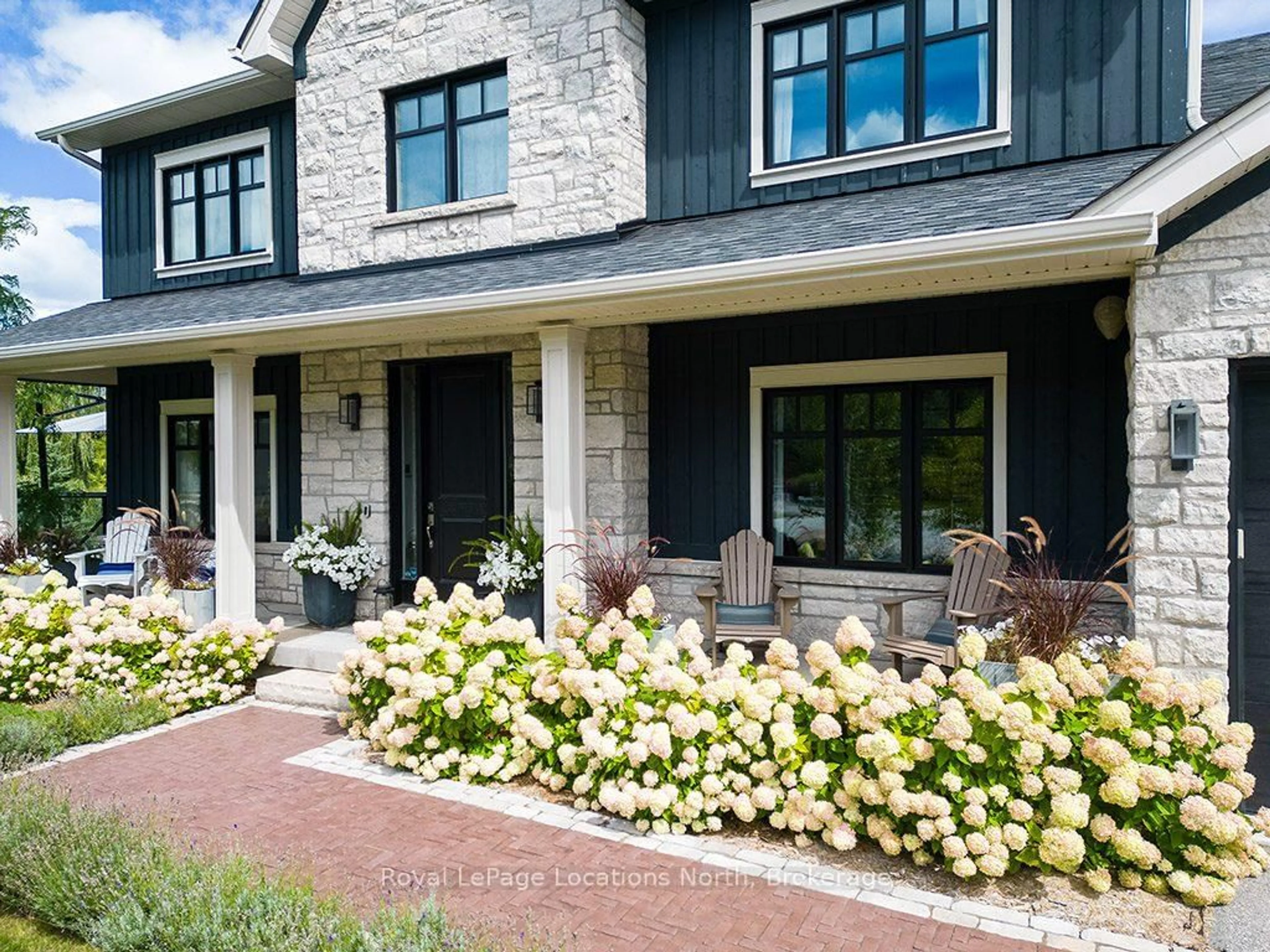 Home with brick exterior material, street for 117 SCHOOLHOUSE Crt, Blue Mountains Ontario L9Y 0N2