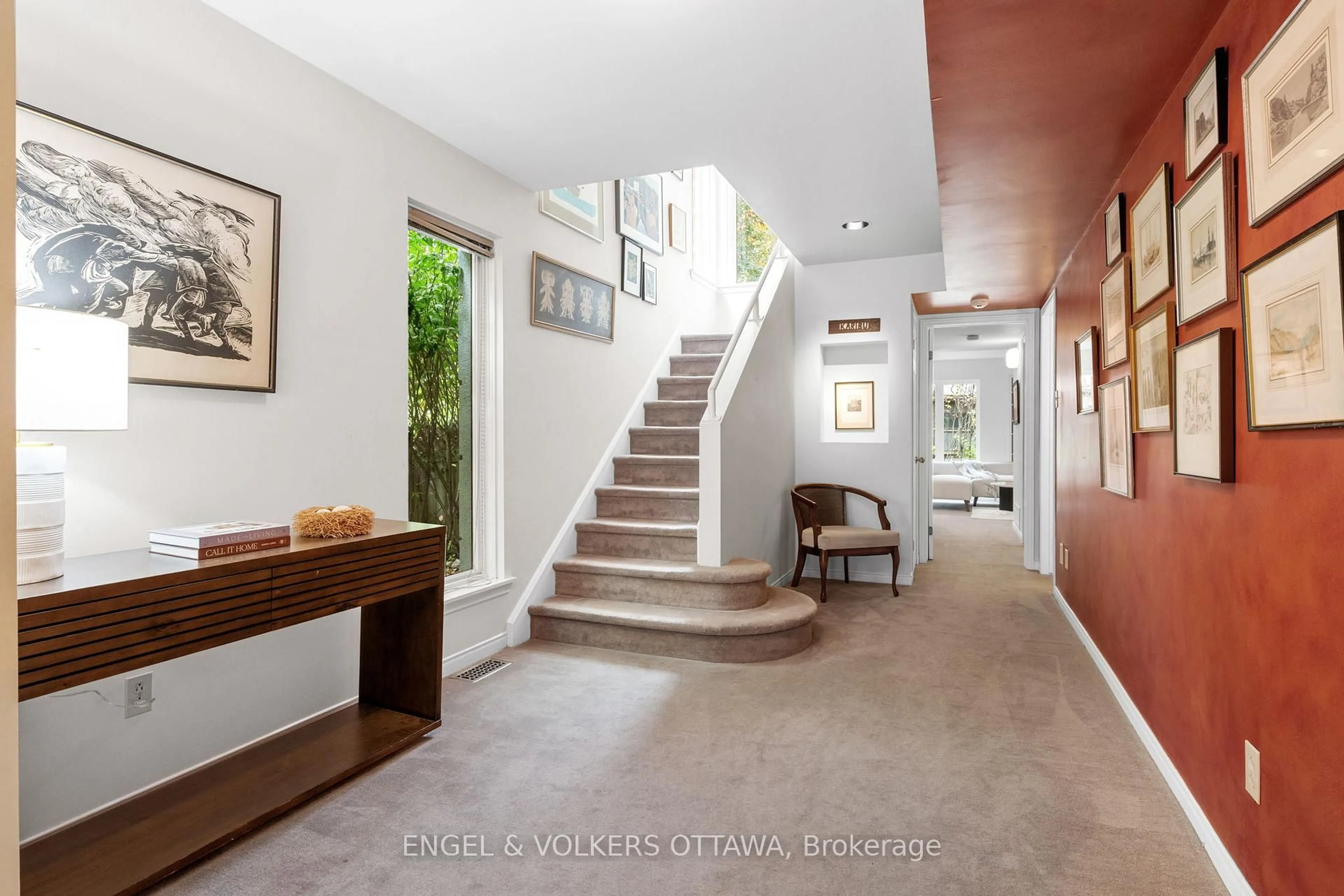 Unknown for 29 Aylmer Ave, Ottawa Ontario K1S 2W8