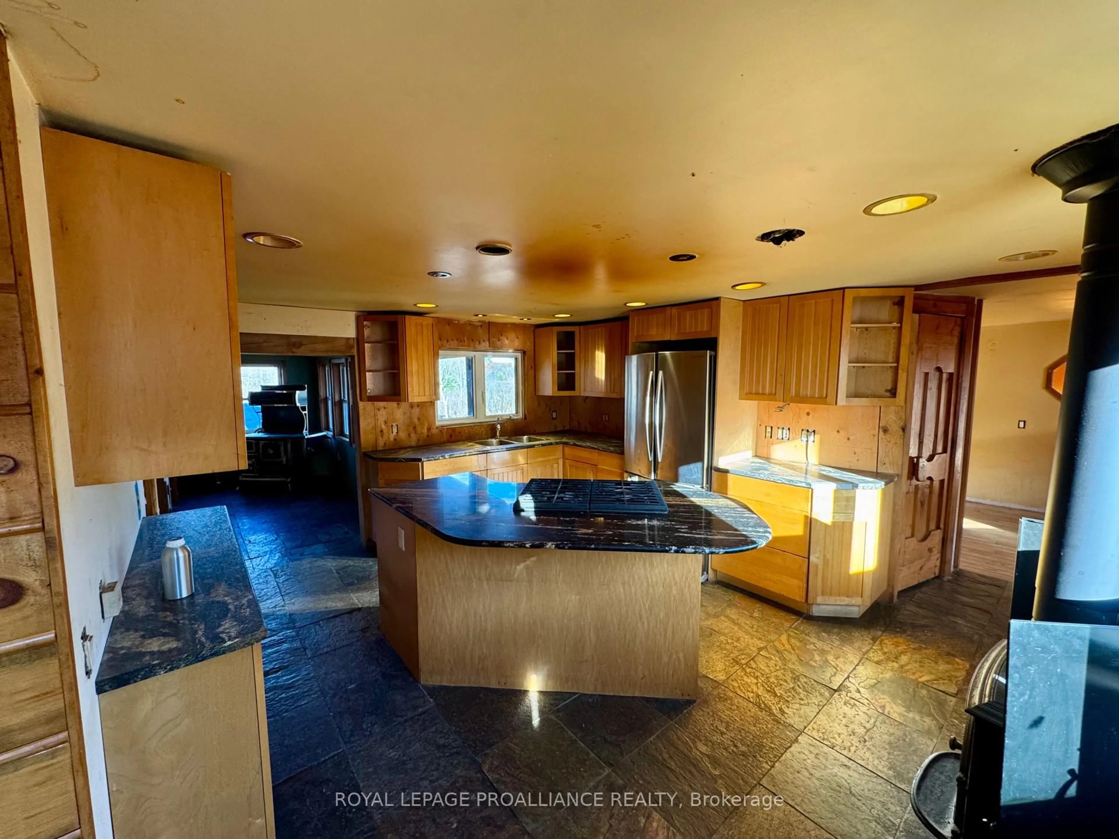 Open concept kitchen, ceramic/tile floor for 412 McCauley's Rd, North Kawartha Ontario K0L 1A0