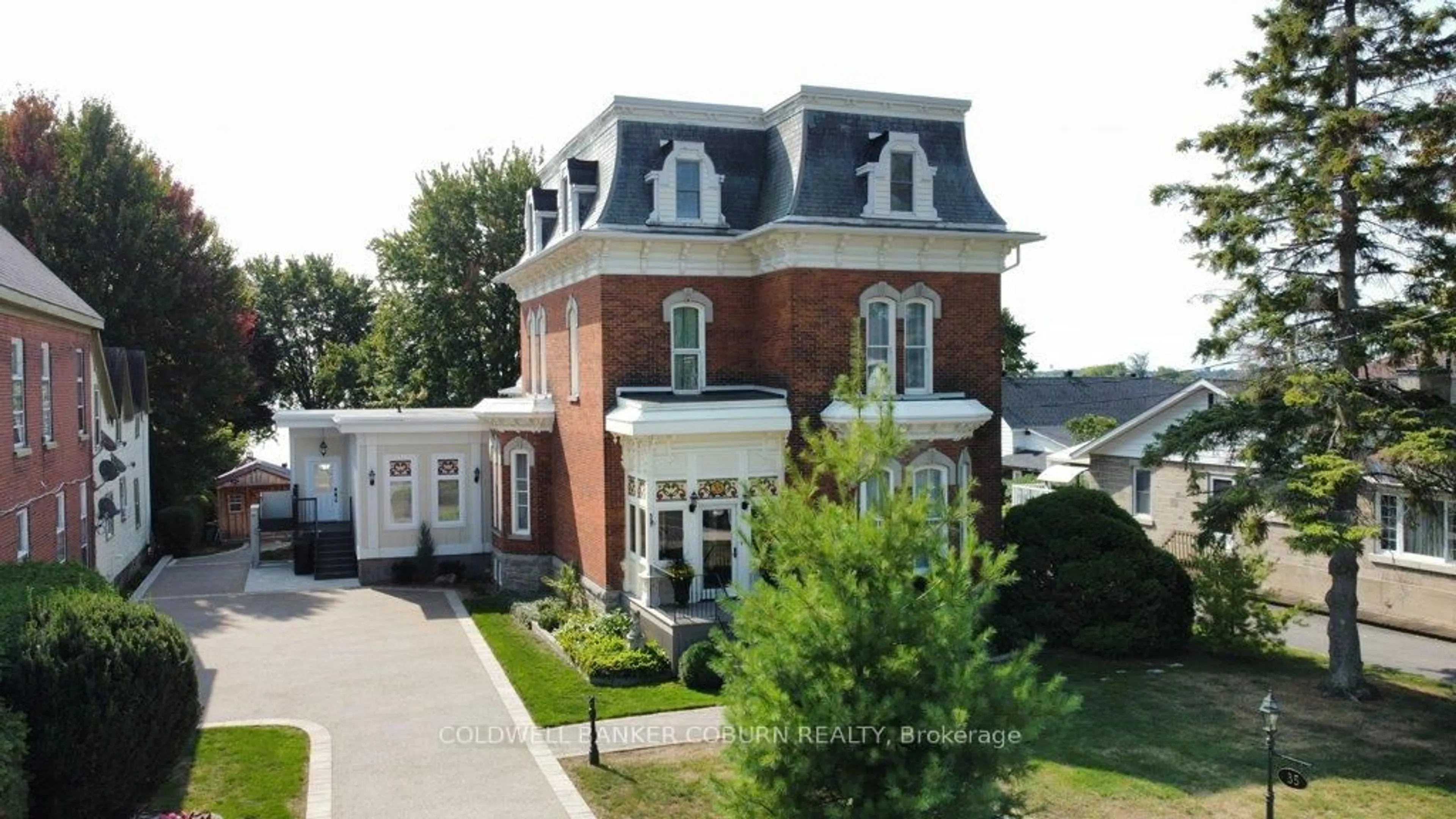 Home with brick exterior material, street for 35 Lakeshore Dr, South Dundas Ontario K0C 1X0
