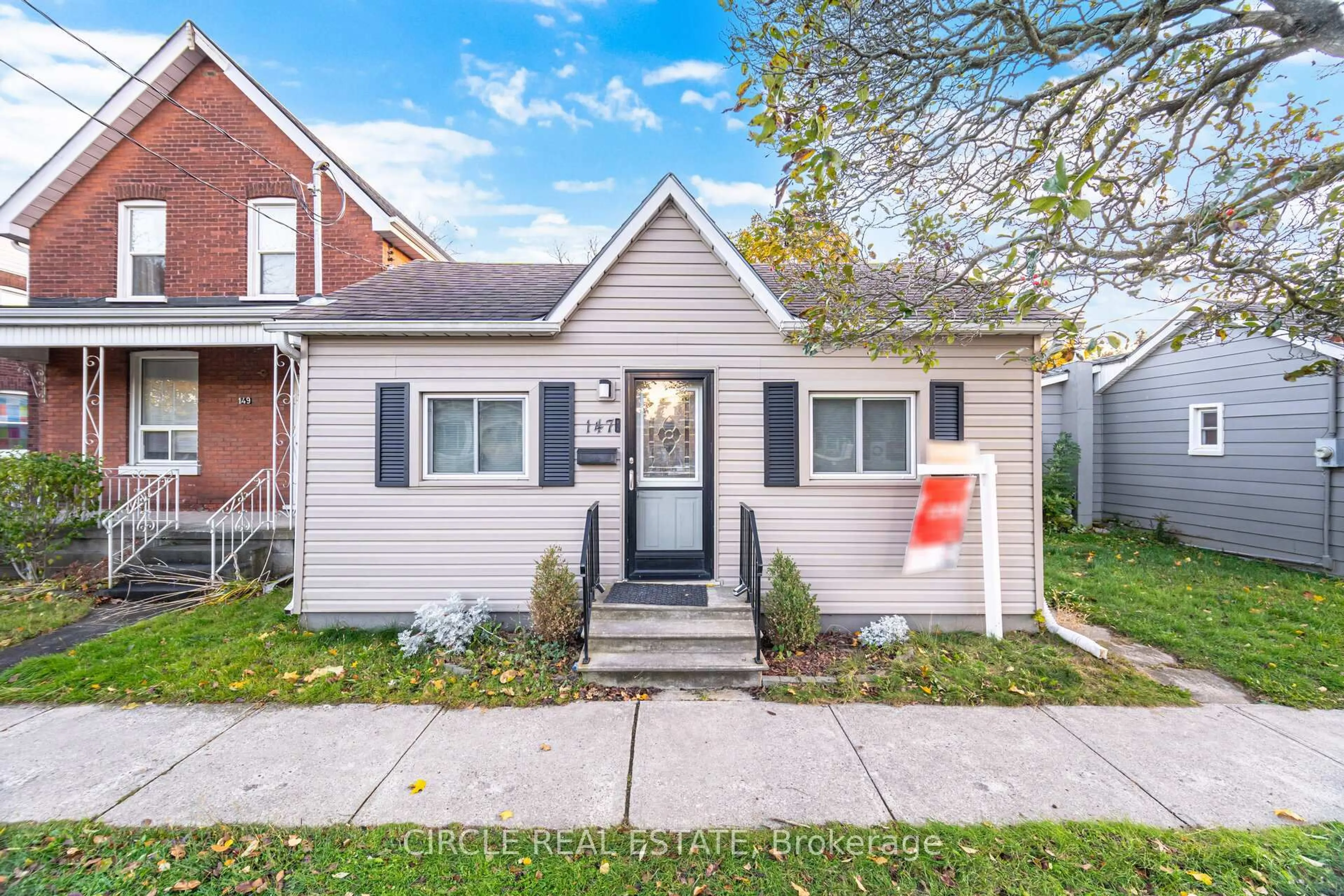 Home with brick exterior material, street for 147 Marlborough St, Brantford Ontario N3S 4S8