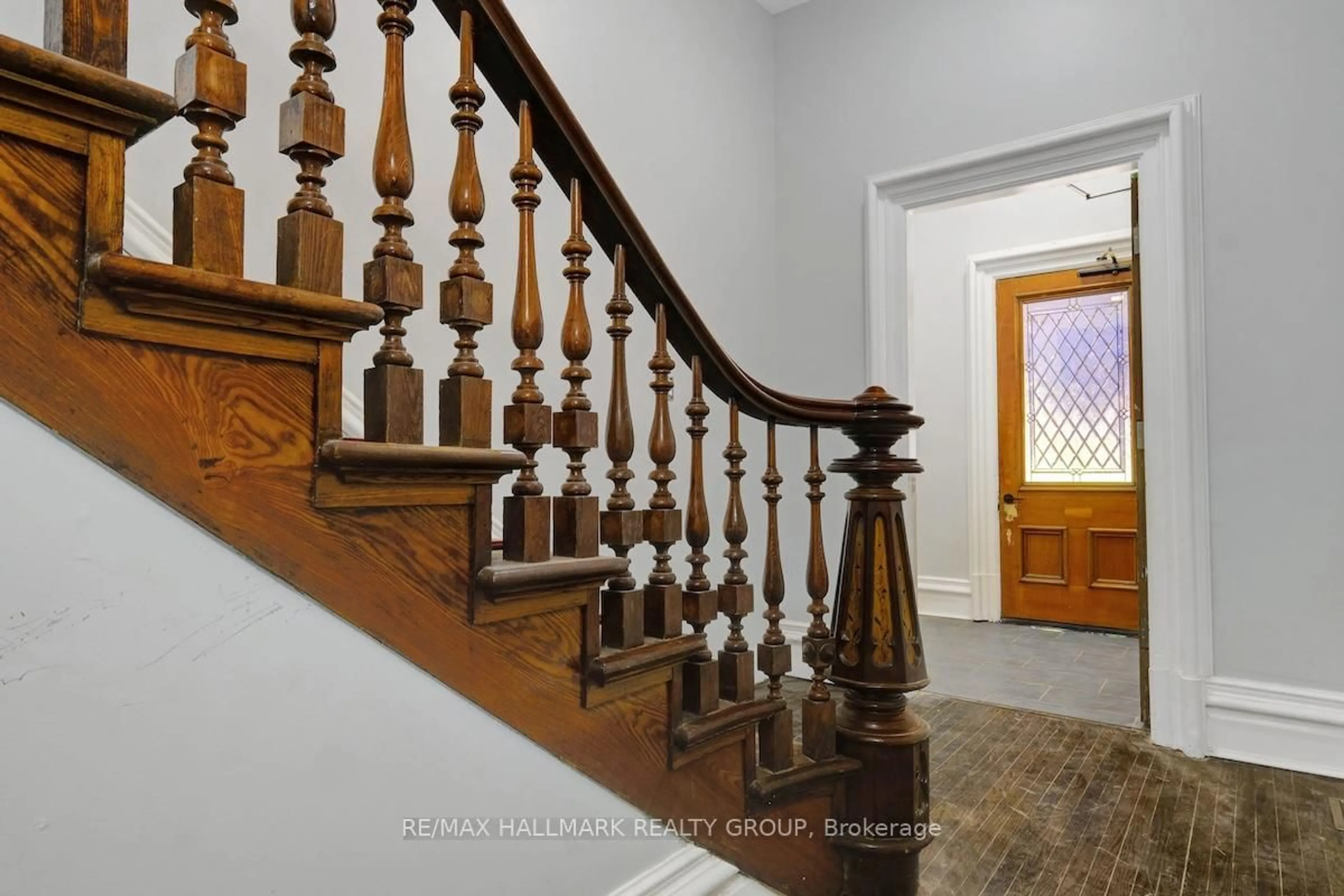 Unknown for 460 Wilbrod St, Ottawa Ontario K1N 6M8