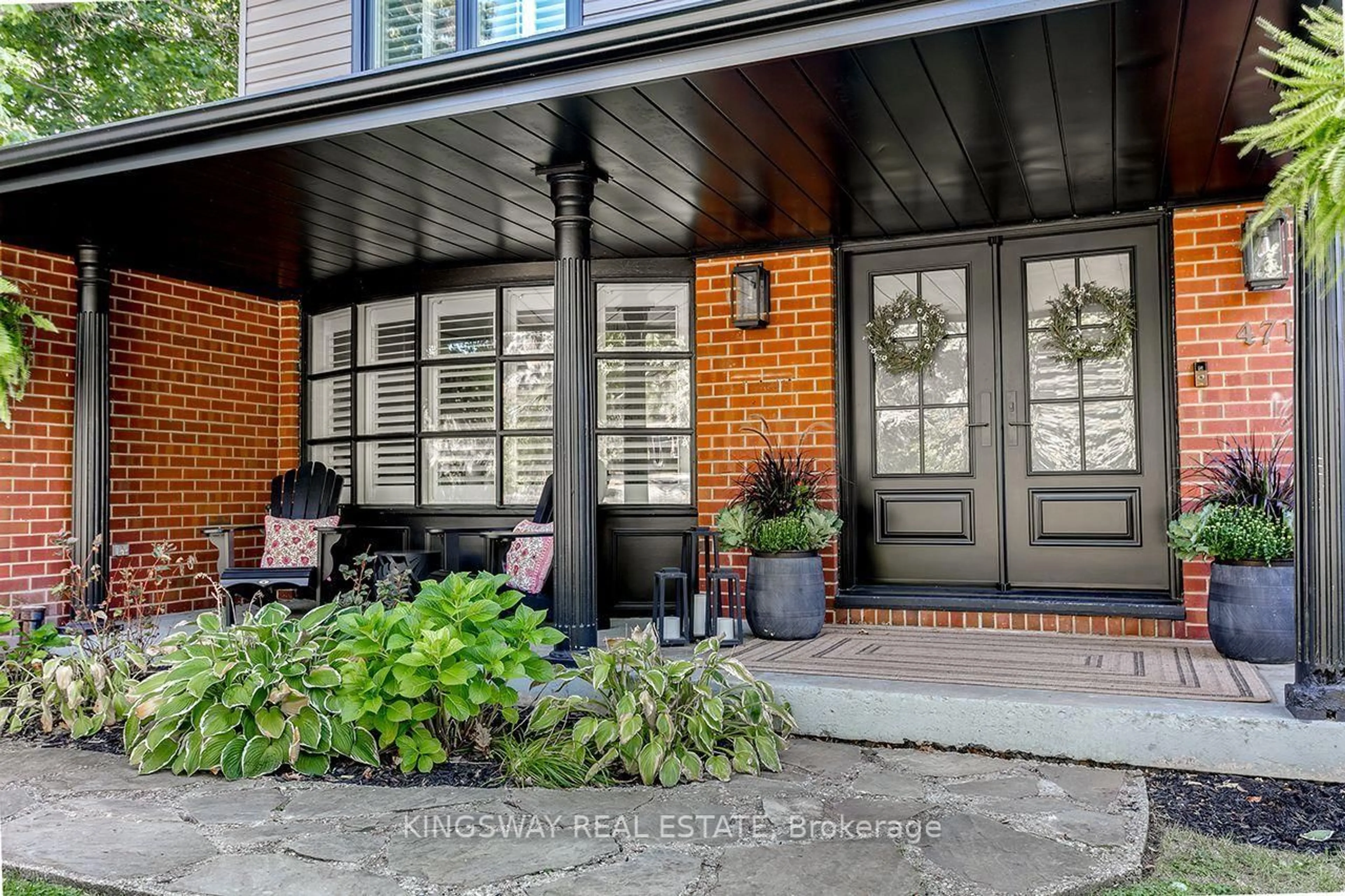 Home with brick exterior material, street for 471 Scenic Dr, Hamilton Ontario L9C 1G7