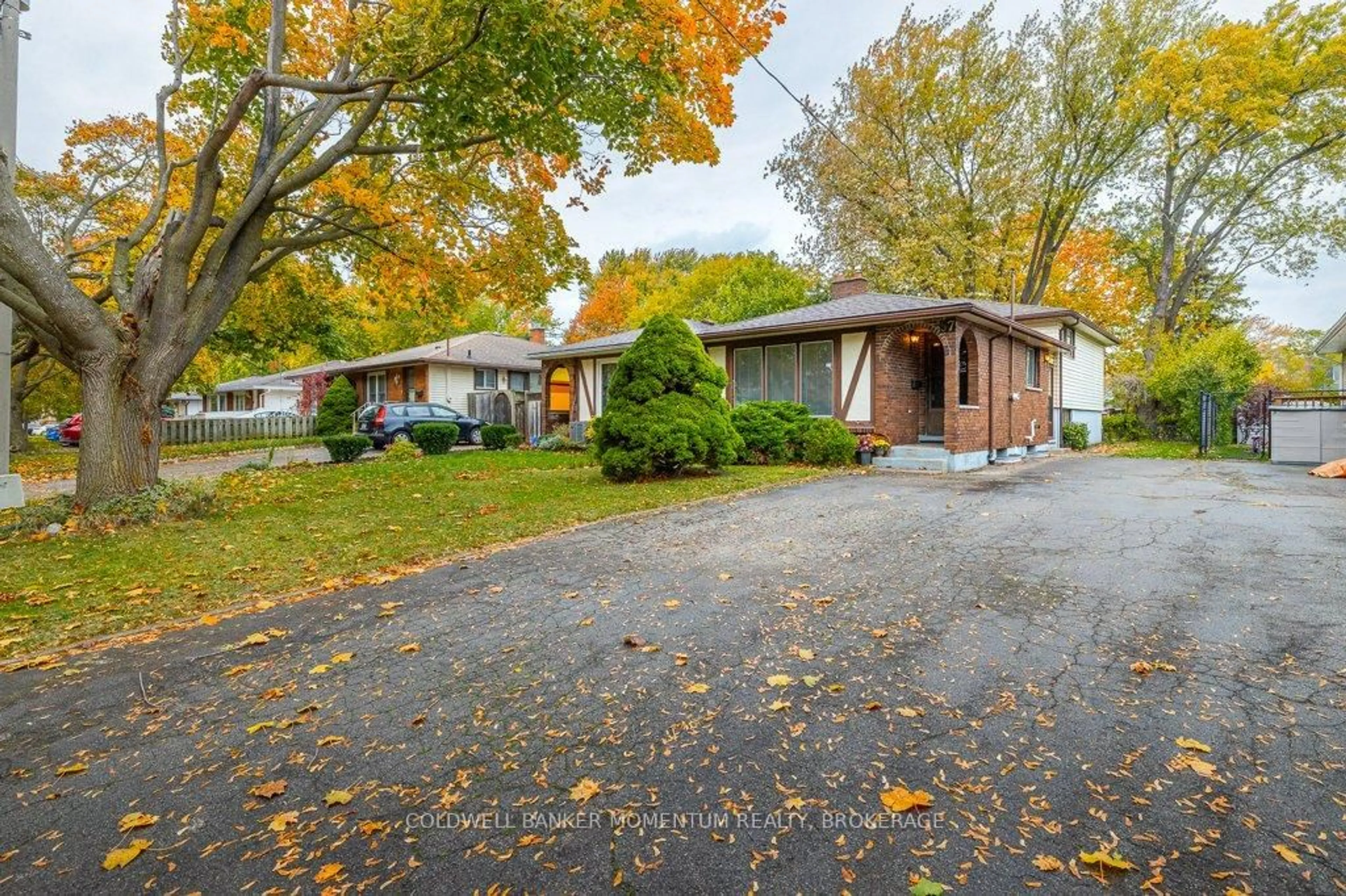 Unknown for 57 Louis Ave, St. Catharines Ontario L2M 2N4