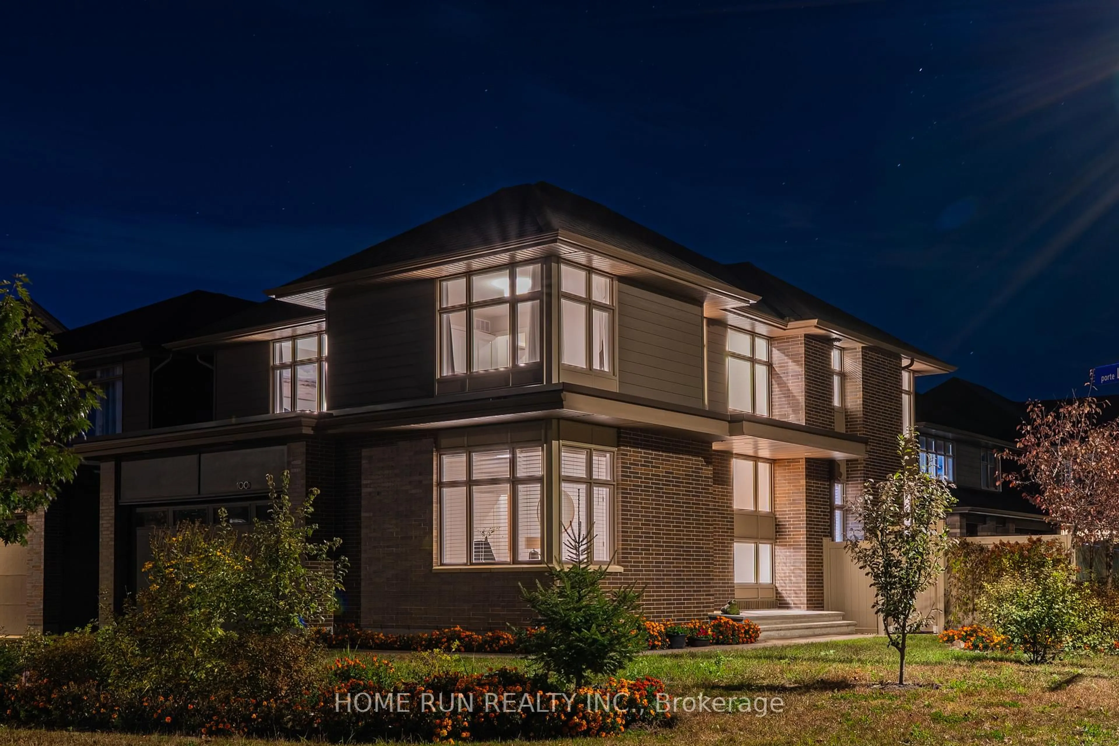 Unknown for 100 Lochhouse Walk, Ottawa Ontario K2J 6A4