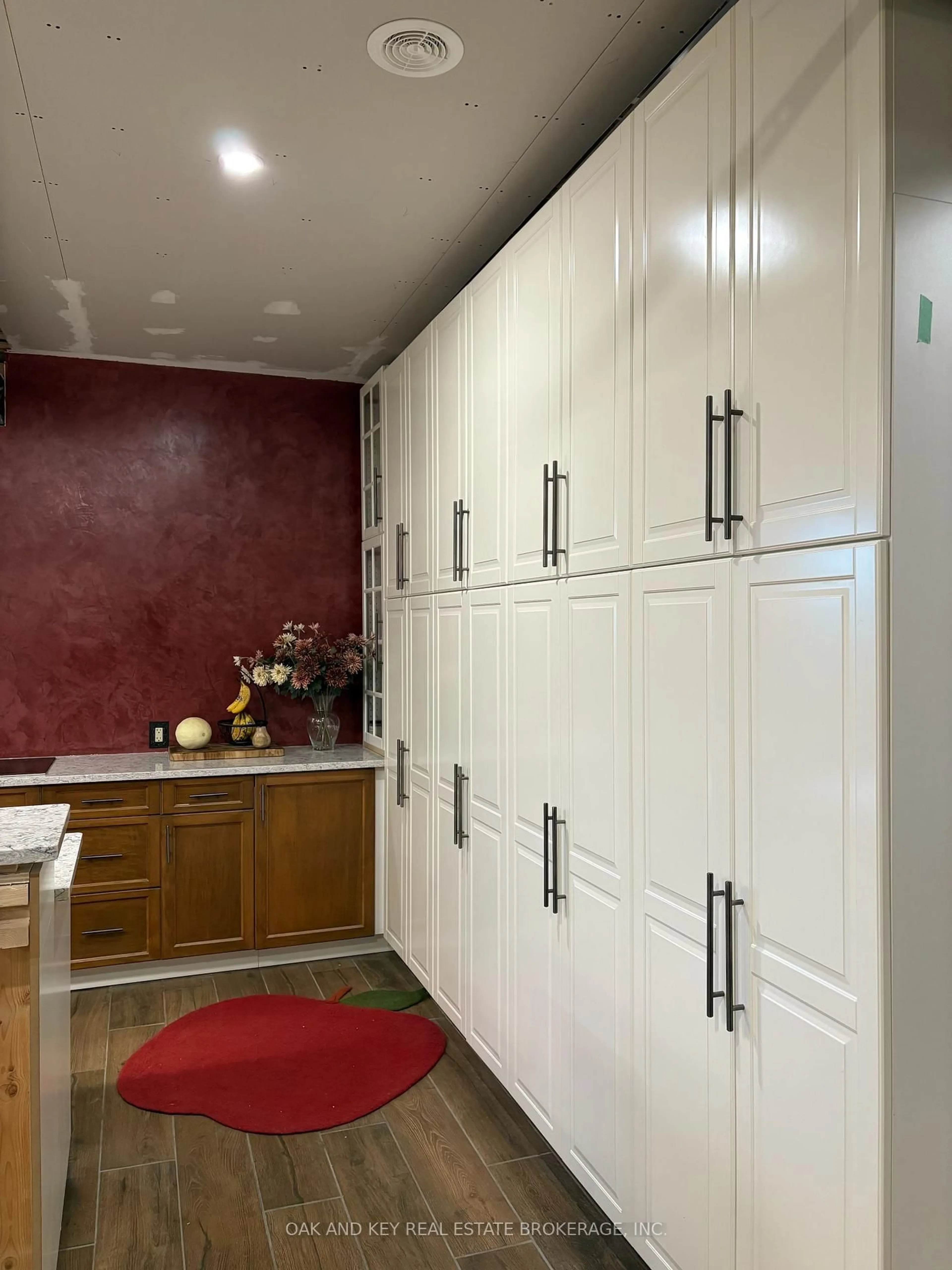 Unknown for 5661 Clandeboye Dr, Lucan Biddulph Ontario N0M 2J0