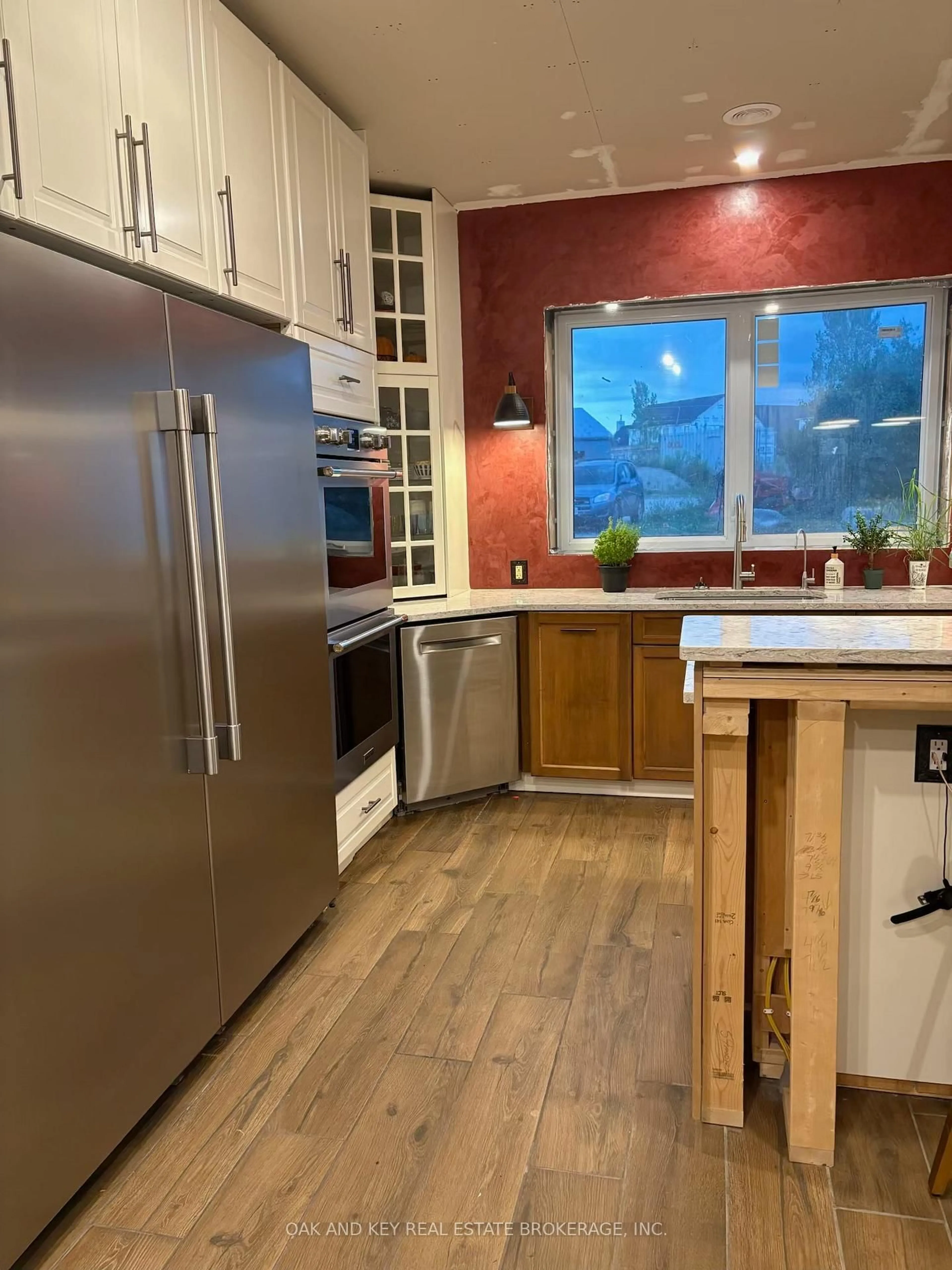 Open concept kitchen, unknown for 5661 Clandeboye Dr, Lucan Biddulph Ontario N0M 2J0