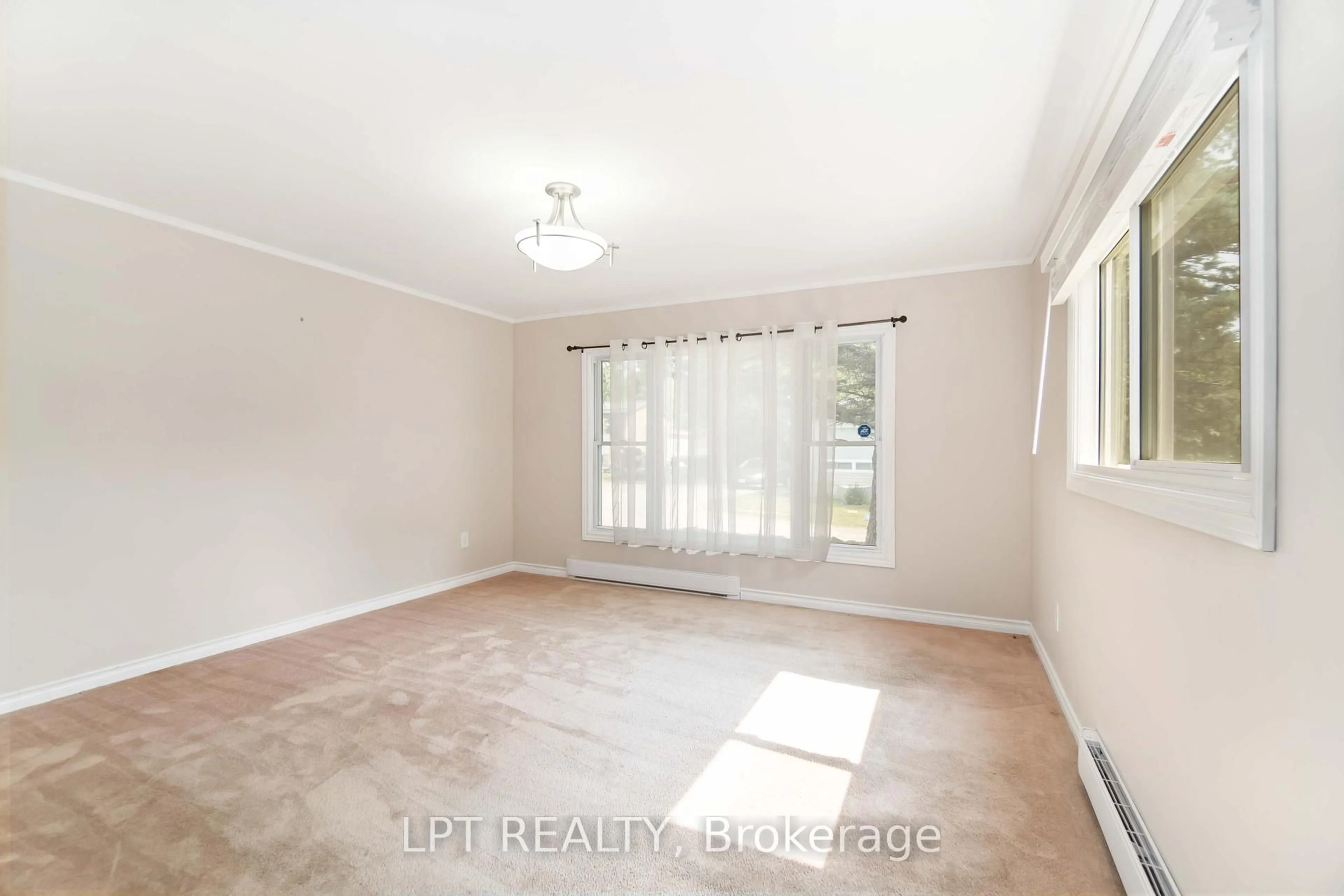 A pic of a room for 26 Salmon Sdrd #105, Rideau Lakes Ontario K7A 4S5