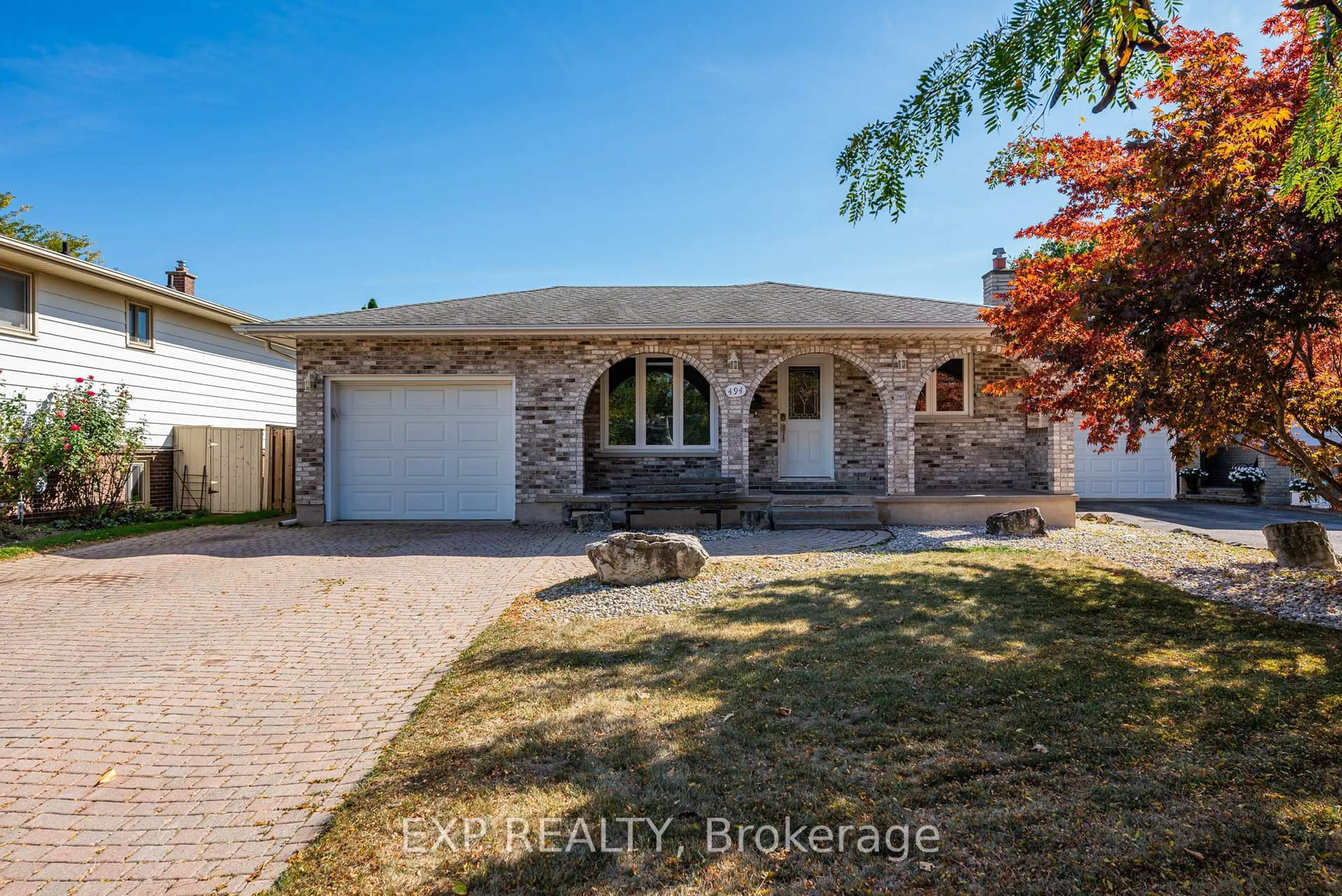 Home with brick exterior material, street for 494 Scott St, St. Catharines Ontario L2M 3X2
