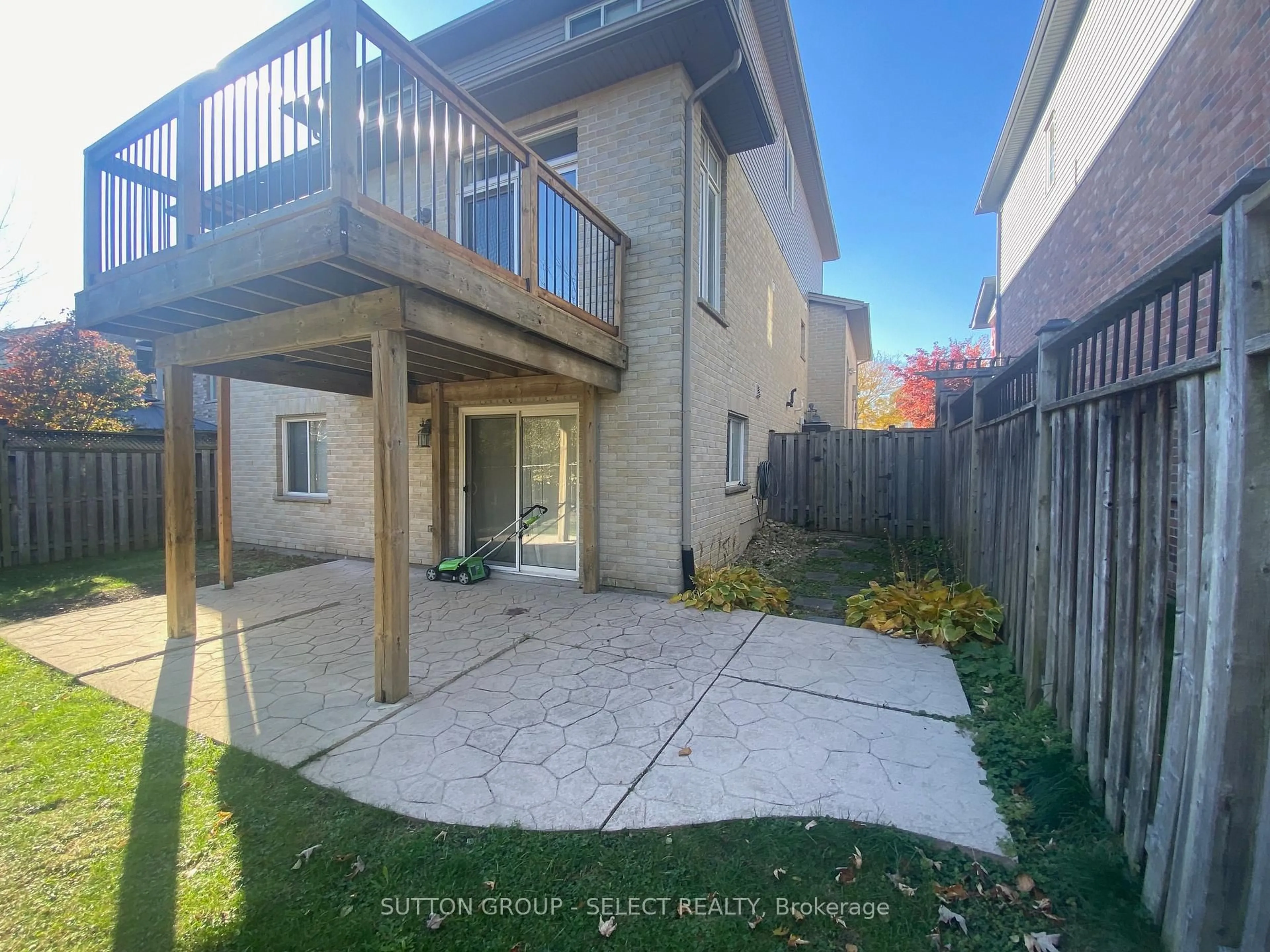Unknown for 1653 Blackmaple Cres, London East Ontario N5Y 6L7