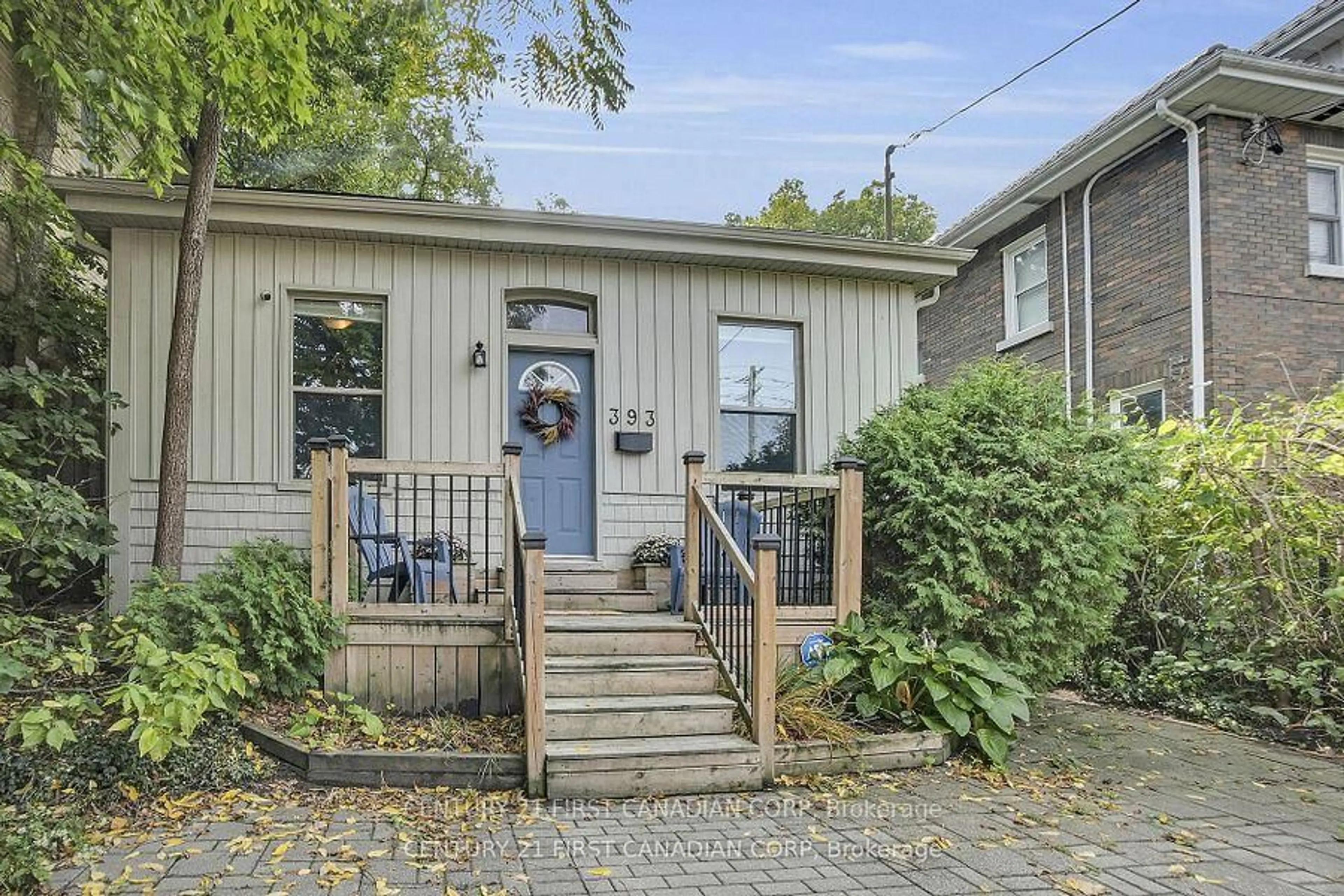 Patio, street for 393 Central Ave, London East Ontario N6B 2E3