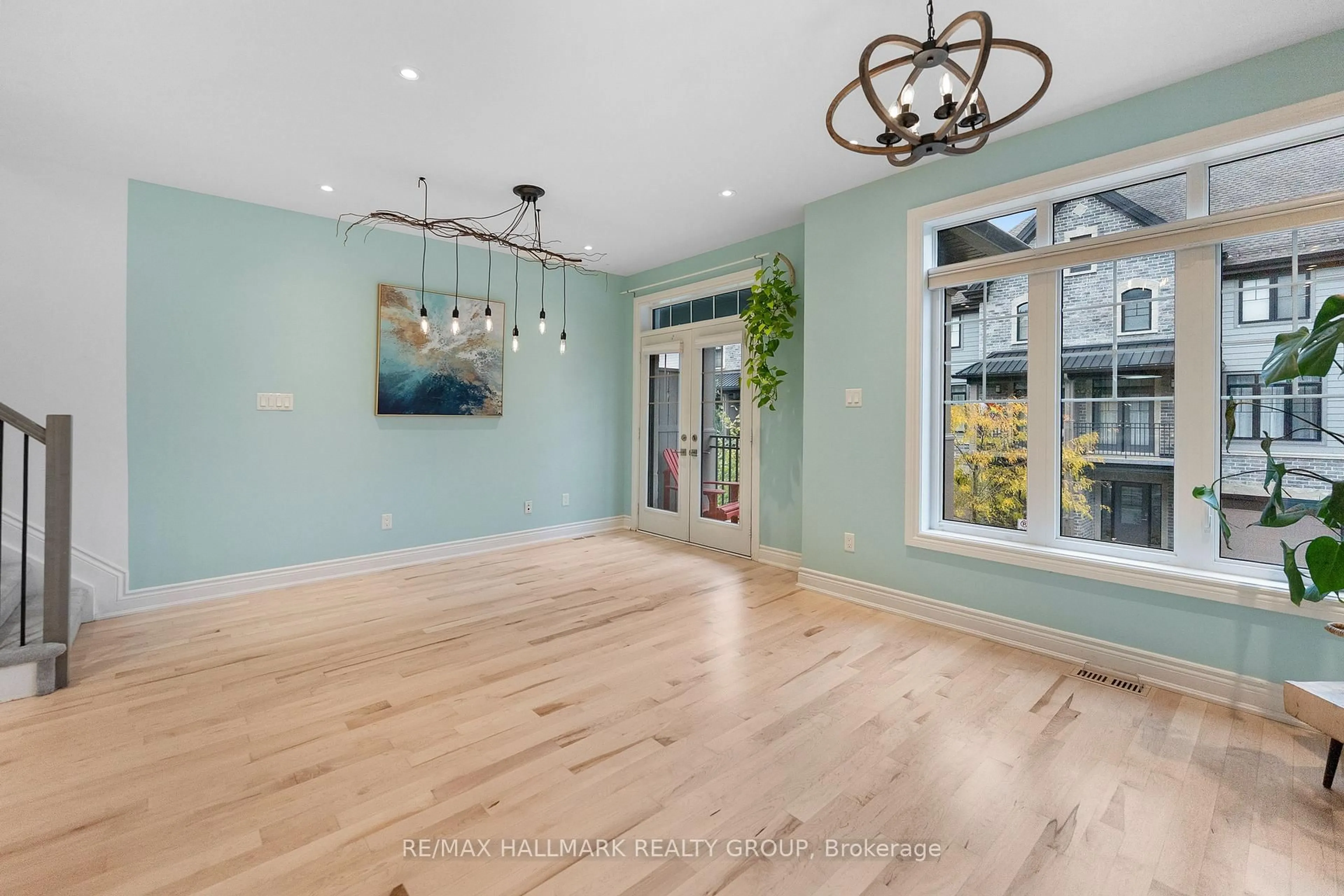 Unknown for 710 Reverie Private, Ottawa Ontario K2S 0T9