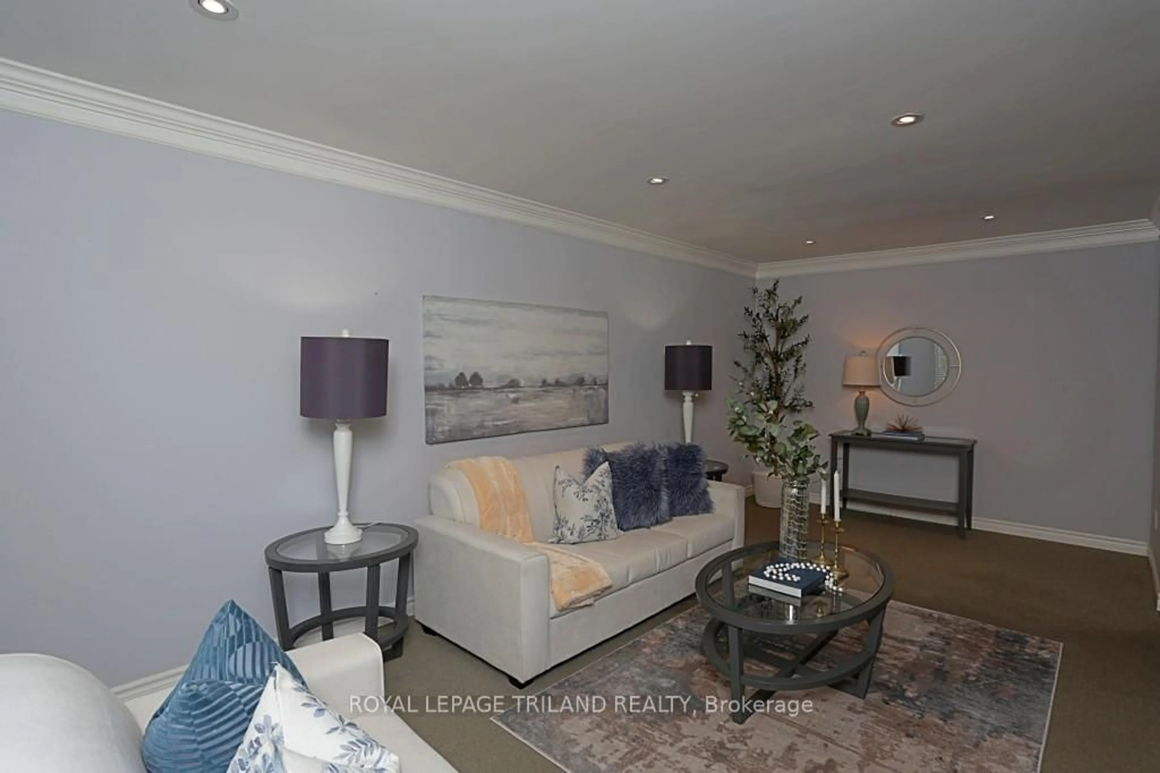 Living room with furniture, unknown for 152 Monmore Rd, London North Ontario N6G 3A6