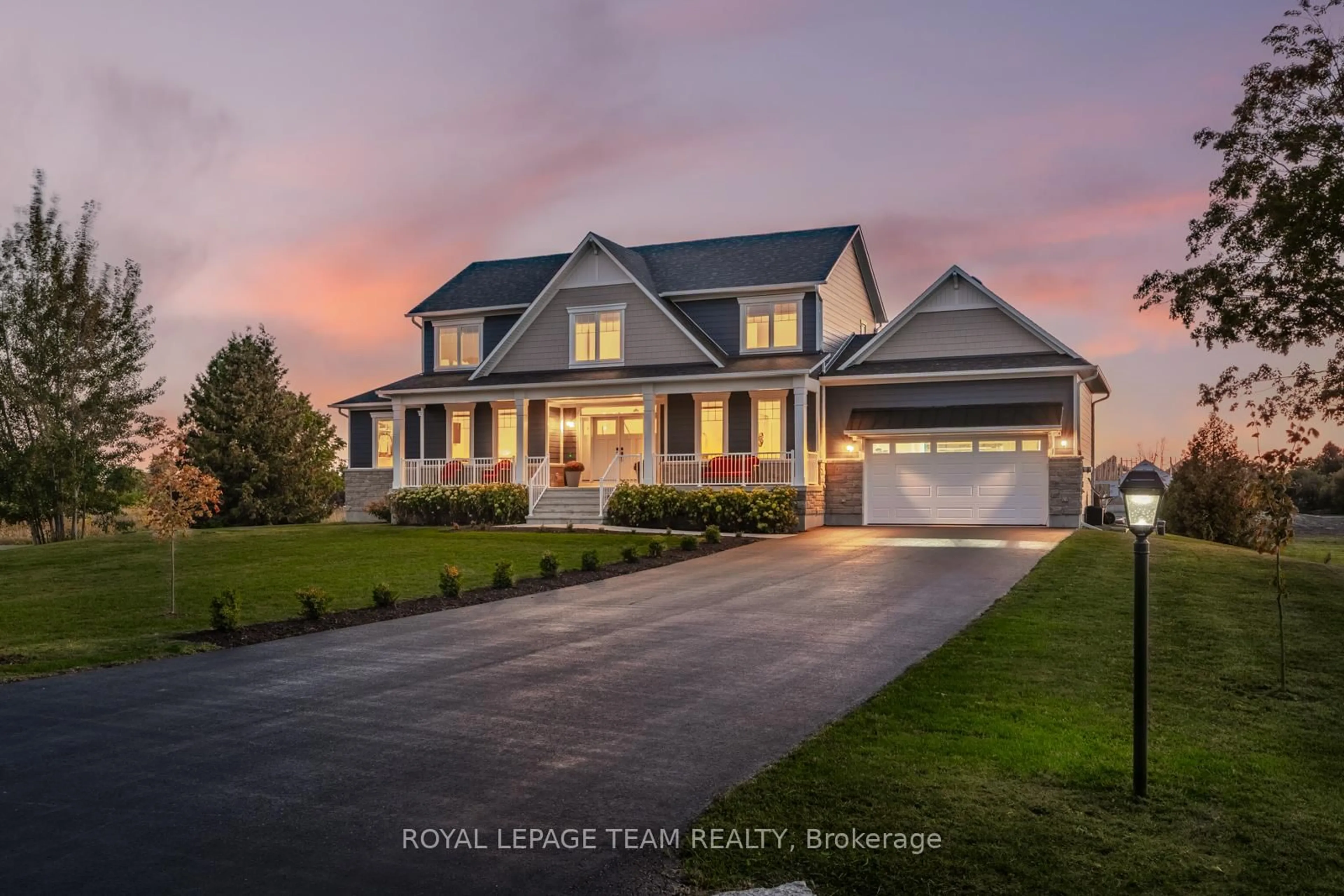 Home with vinyl exterior material, unknown for 226 Kaswit Dr, Carleton Place Ontario K7C 0C4