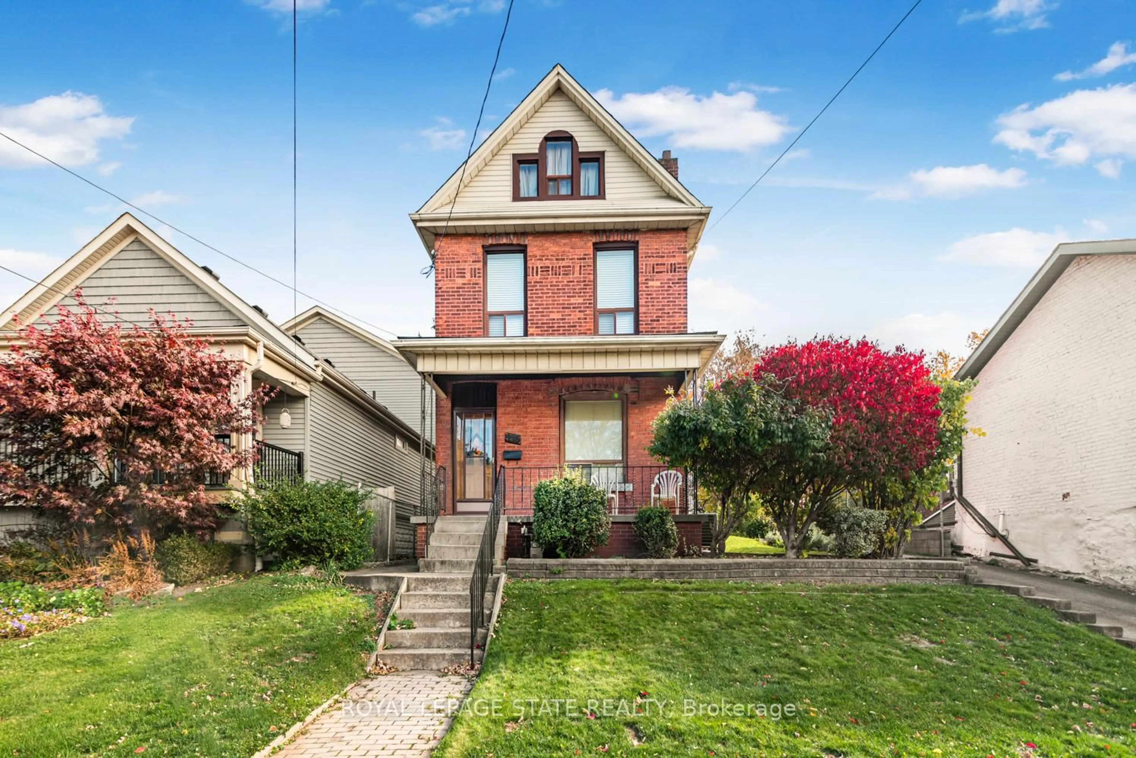 Home with brick exterior material, street for 538 Hughson St, Hamilton Ontario L8L 4N9